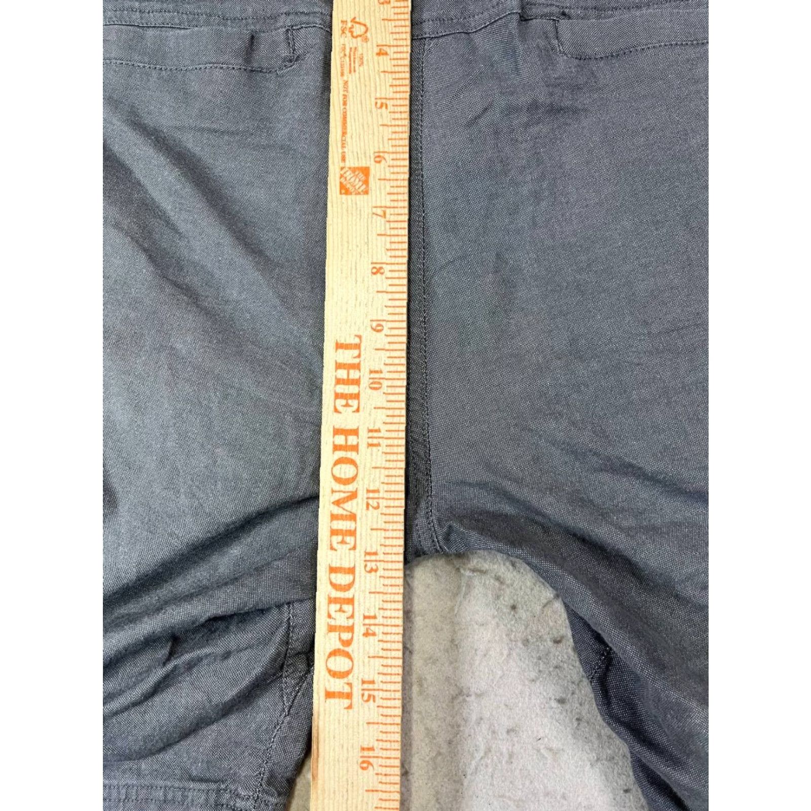 Lululemon Lululemon Athletica Men’s Grey Shorts Size 30 Casual Golf See All Pics Size US 30 / EU 46 - 4 Thumbnail