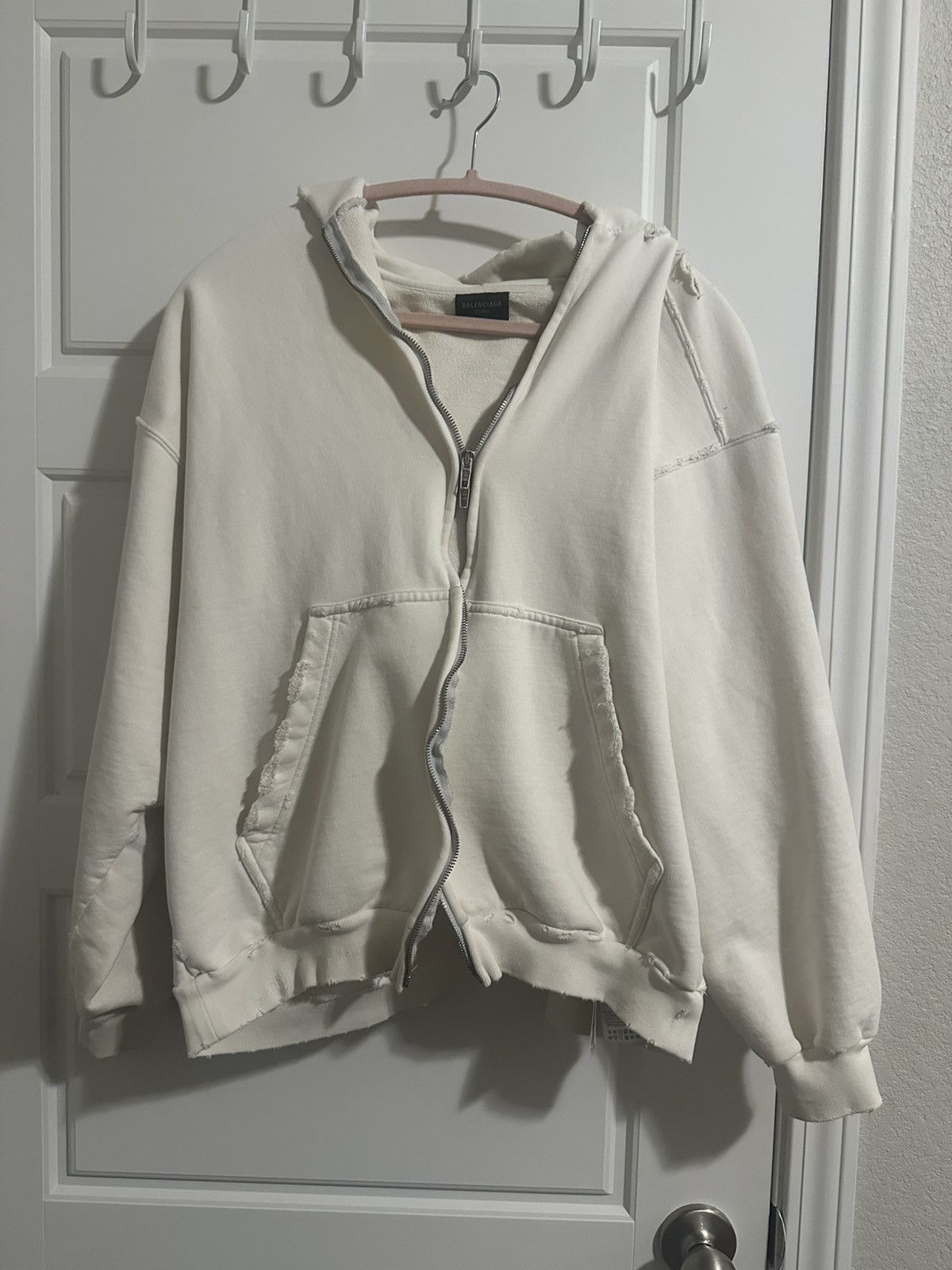 Balenciaga Balenciaga Never been done before hoodie Size US S / EU 44-46 / 1 - 2 Thumbnail