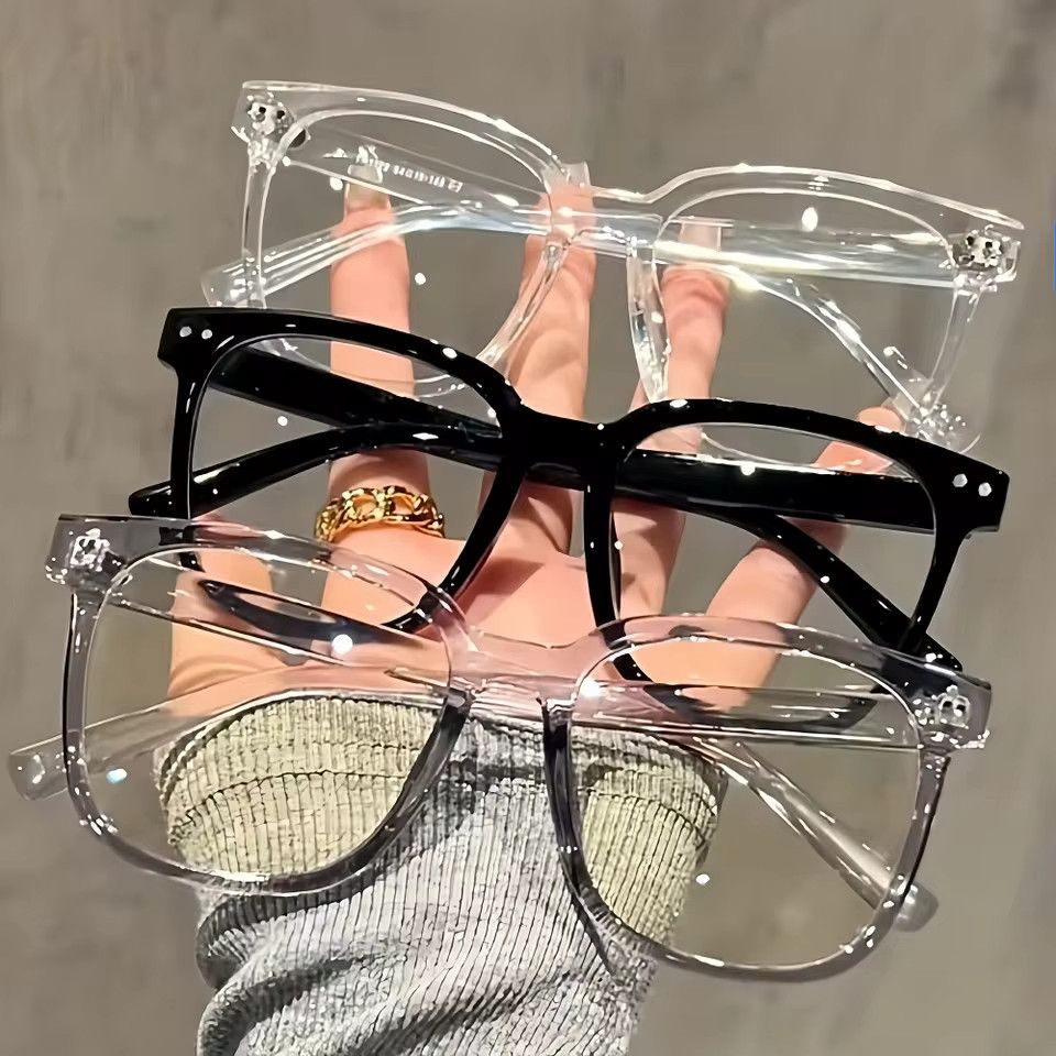 UNIVERSAL PRODUCTS. 3 pairs of universal fashion glasses, square-framed glasses Size ONE SIZE - 3 Thumbnail