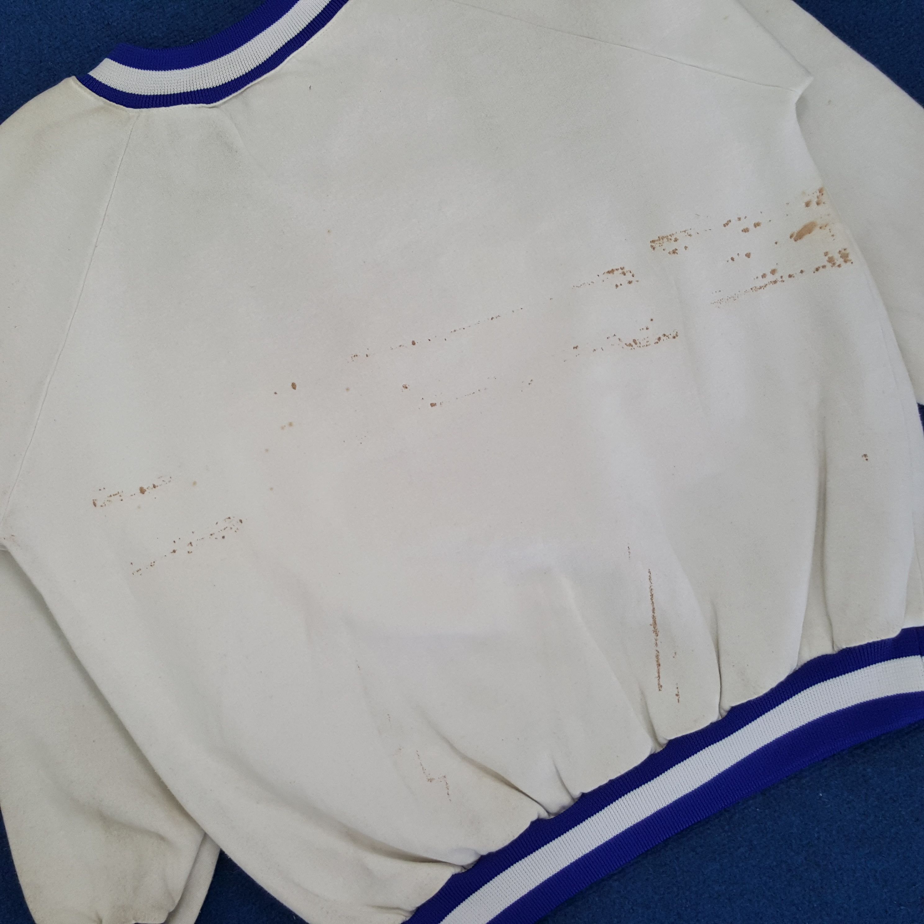 Vintage Vintage UCA CHEERLEADERS Center Design Sweatshirt Size US L / EU 52-54 / 3 - 5 Thumbnail