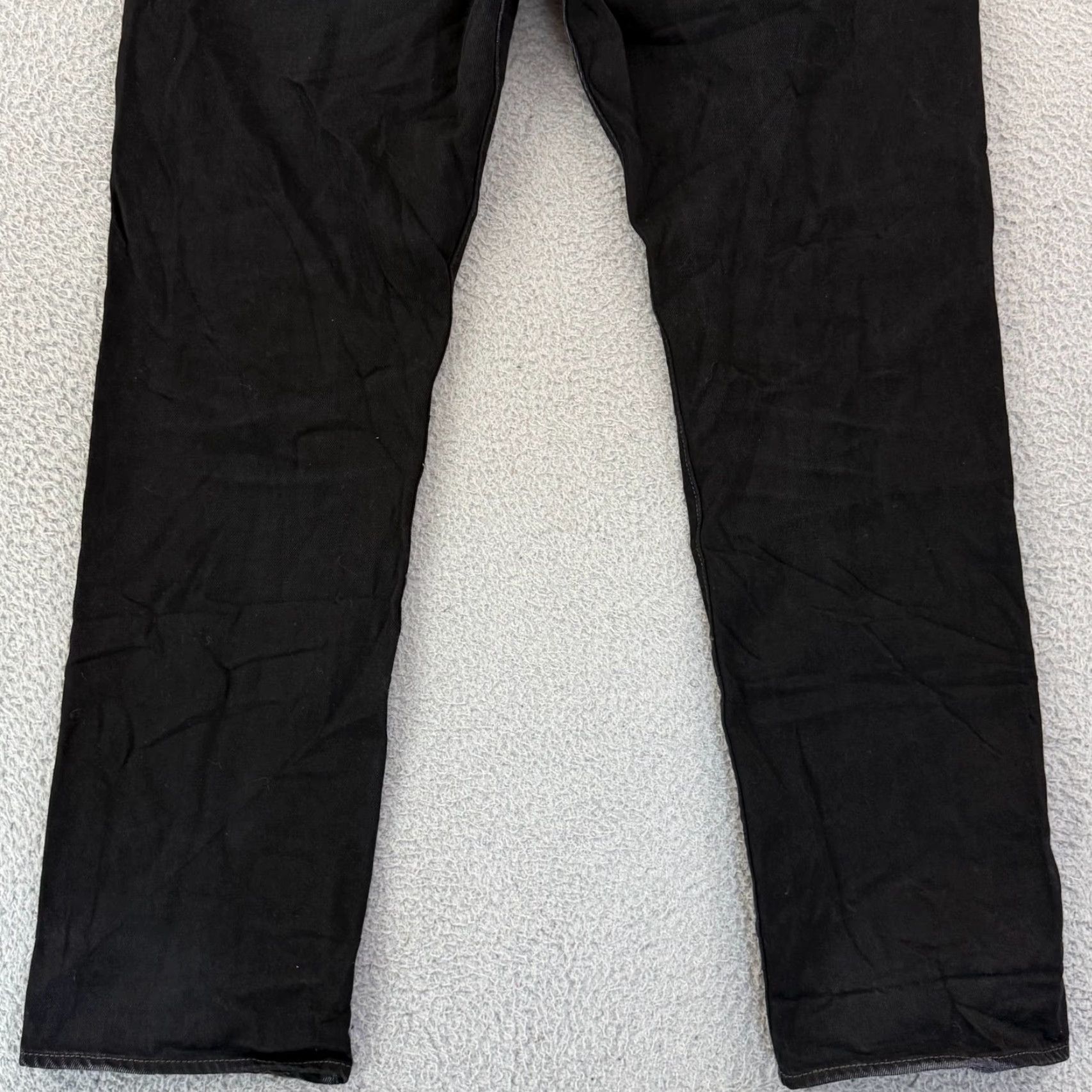 Levi's VINTAGE Levi's 501 Jeans Mens 38x32 Black Denim Straight Leg Button Fly Grunge Y2K Skate 90s Cowboys USA Mens Size US 38 / EU 54 - 4 Thumbnail