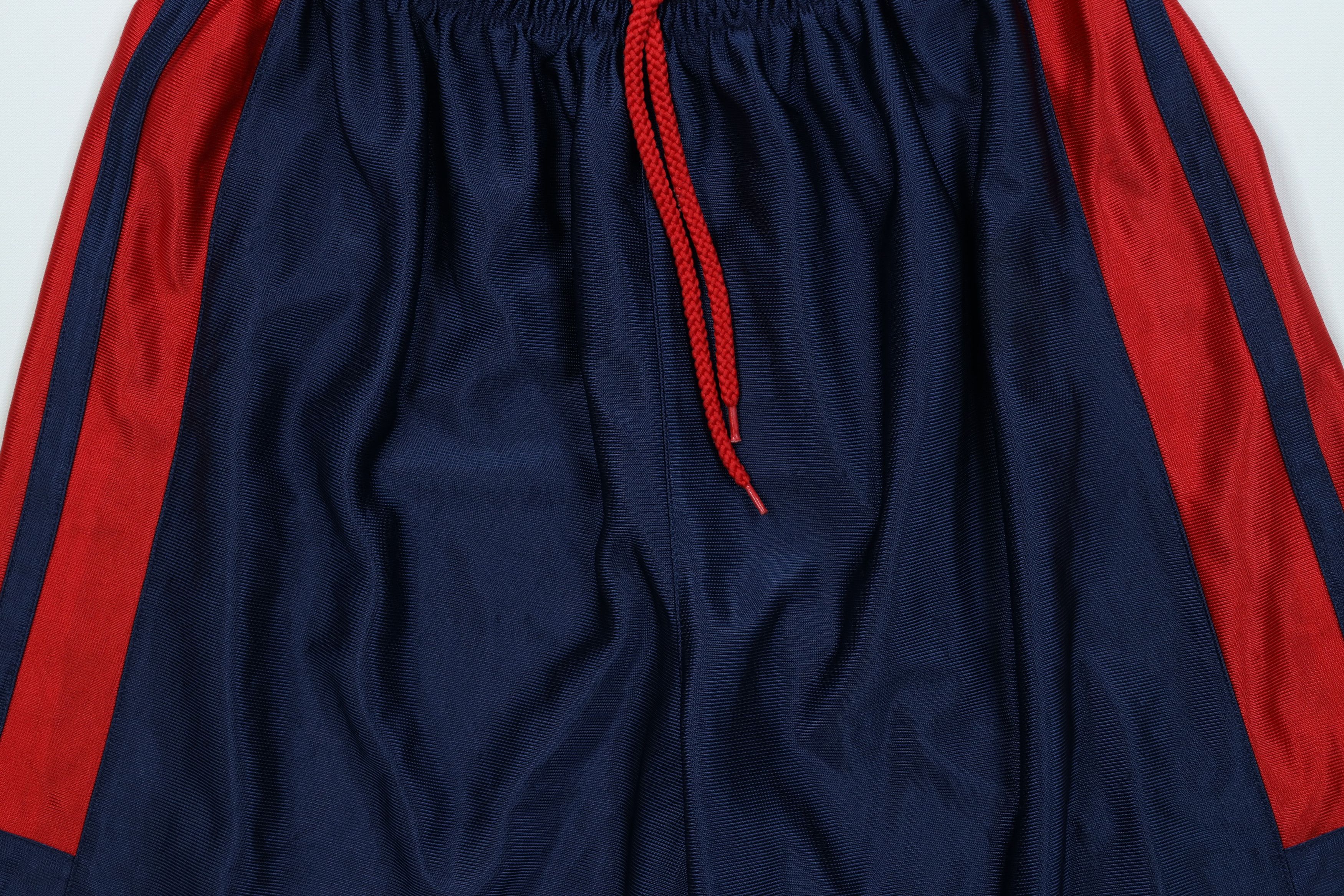 Nike Vintage Nike Mini Swoosh Reversible Boston Red Sox Shorts Size US 30 / EU 46 - 3 Thumbnail