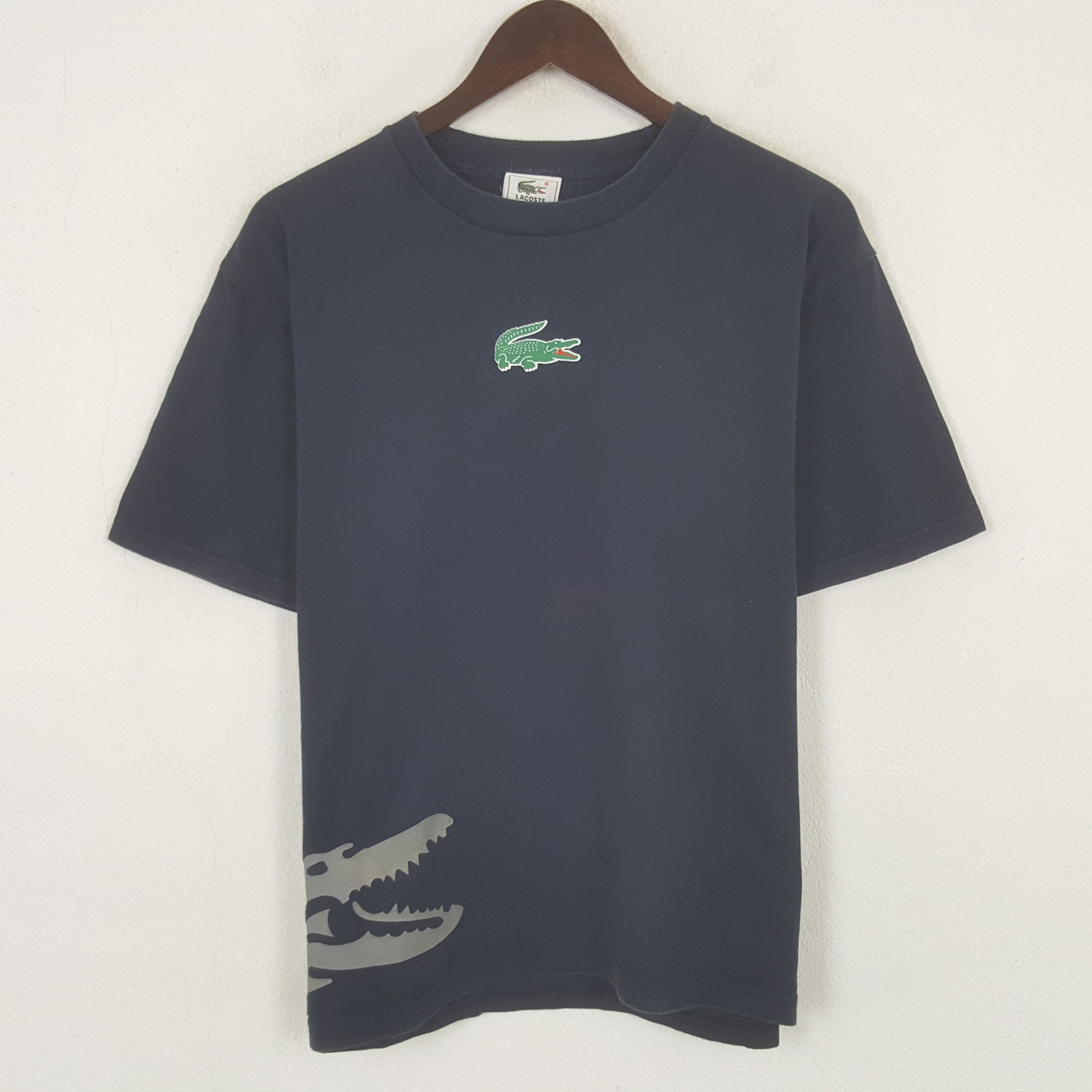 Lacoste Vintage Lacoste Spell Out Tshirt Size US L / EU 52-54 / 3 - 3 Thumbnail
