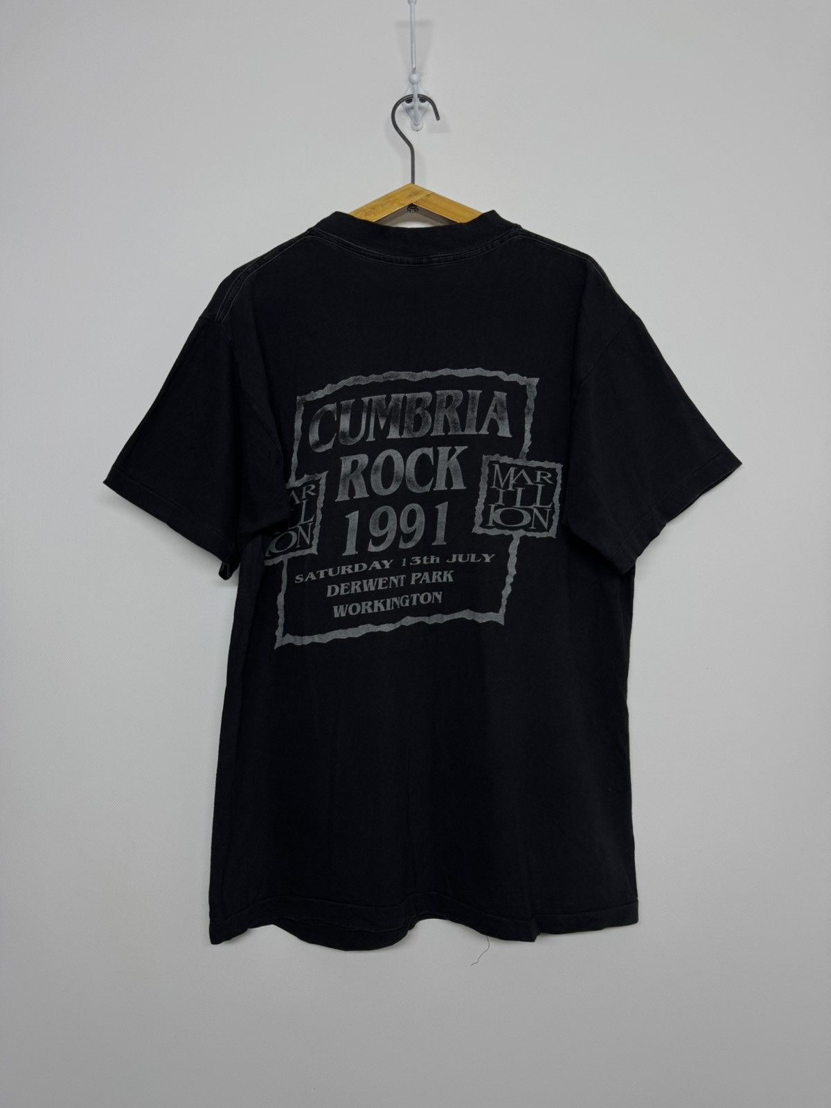 Vintage Vintage Y2k Marillion «Holidays in Eden Tour 1991» T-Shirt Size US L / EU 52-54 / 3 - 6 Thumbnail