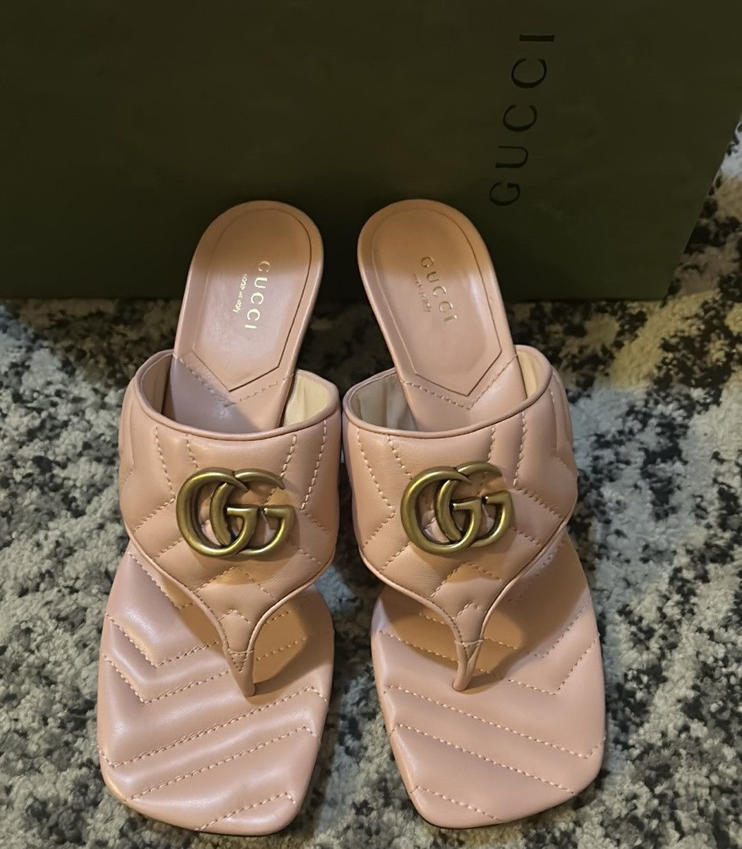 Gucci Gucci Double G Thong Sandal Mules Perfect Pink size 38.5 Size US 8.5 / IT 38.5 - 3 Thumbnail