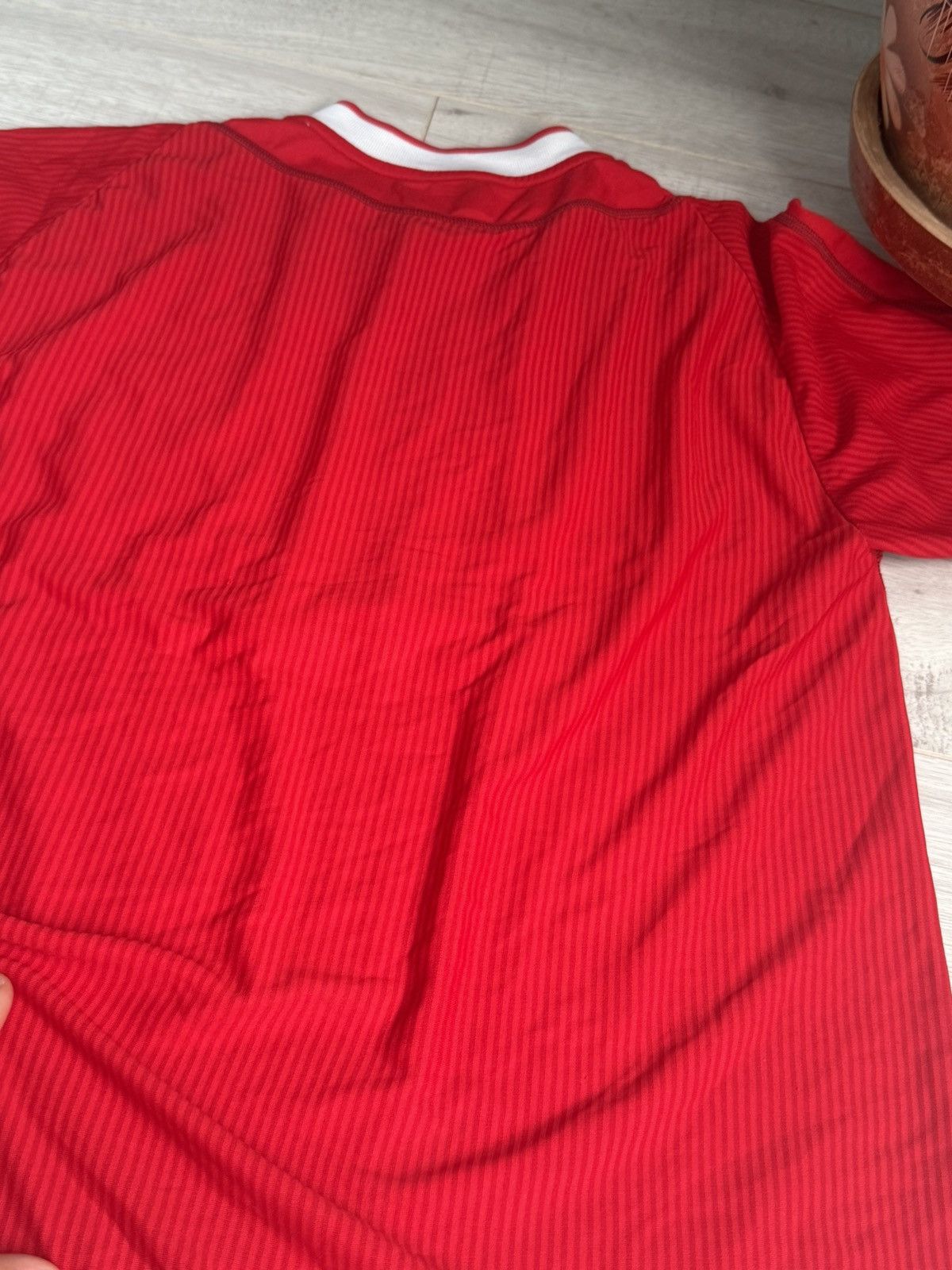 Reebok Vintage Liverpool Soccer jersey 2002 kit reebok Size US L / EU 52-54 / 3 - 5 Thumbnail