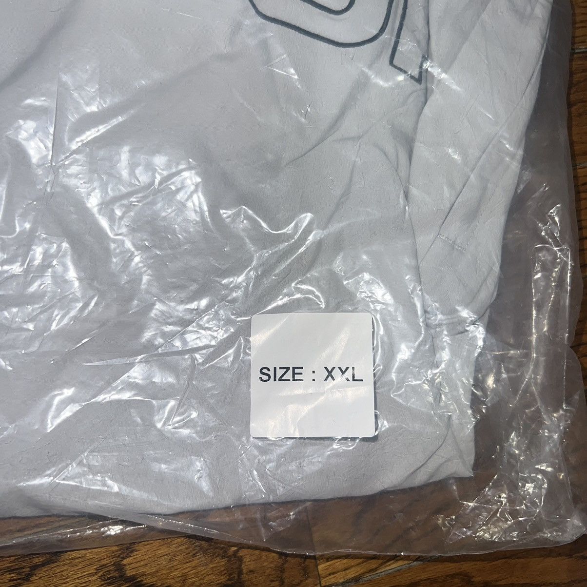 Supreme Supreme Spellout Embroidered Track Jacket Grey Size: XXL Size US XXL / EU 58 / 5 - 6 Thumbnail