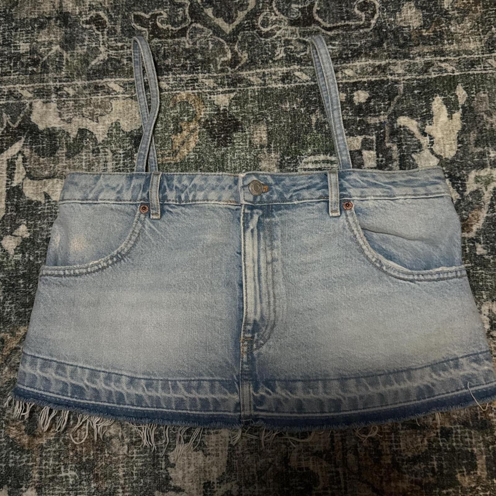 Zara Zara Women's Blue Jean Crop-top Size S / US 4 / IT 40 - 1 Thumbnail