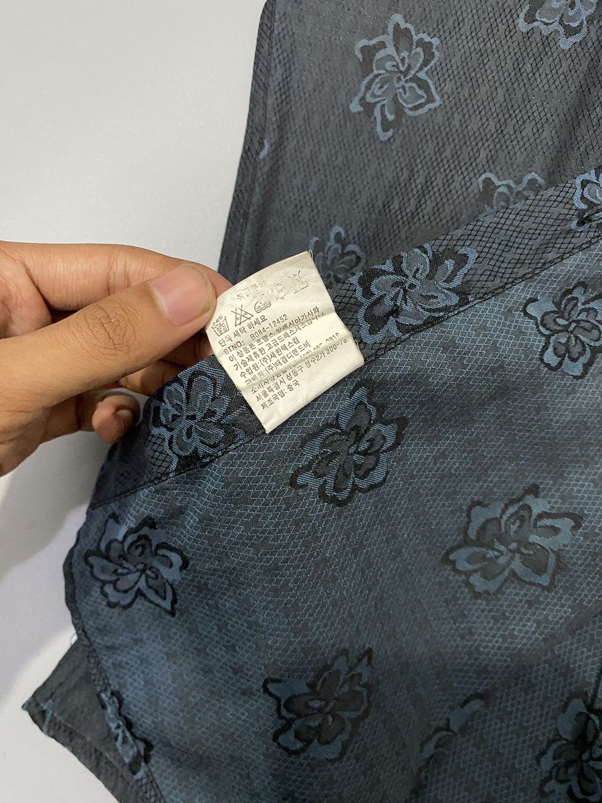 Balenciaga 💥Floral💥Balenciaga Shirt Buttons Up Size US L / EU 52-54 / 3 - 14 Thumbnail