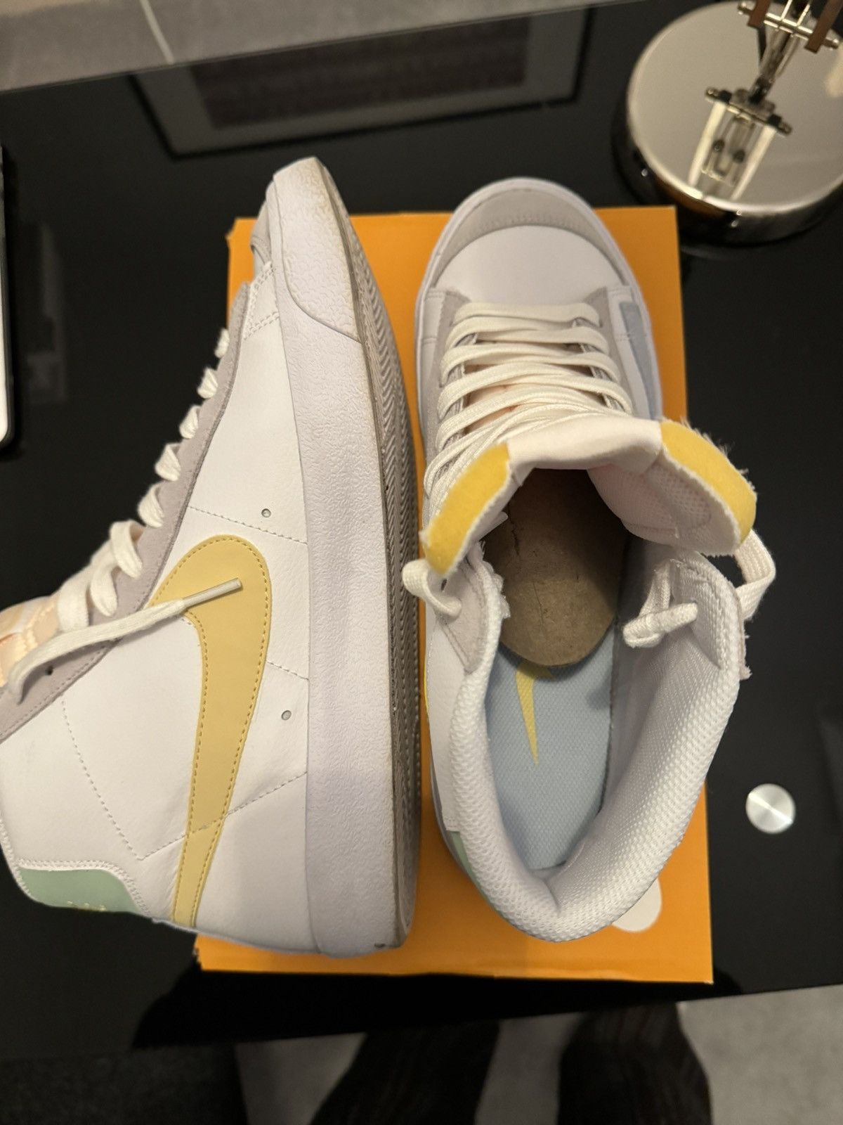 Nike Nike Blazer Mid ‘77 White, Lemon & Green US9.5/UK8.5 Size US 9.5 / EU 42-43 - 13 Thumbnail