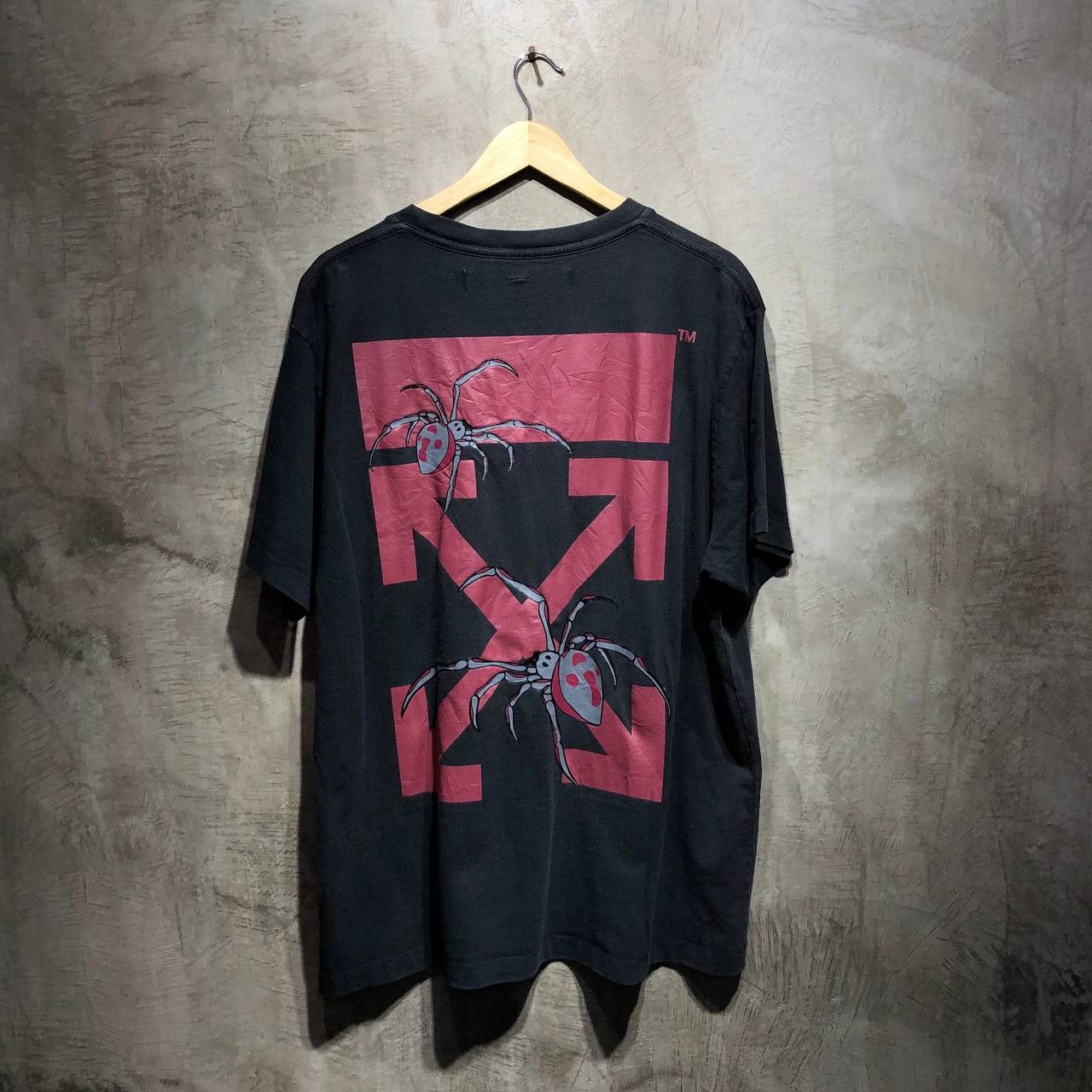 Off white spider tee deals