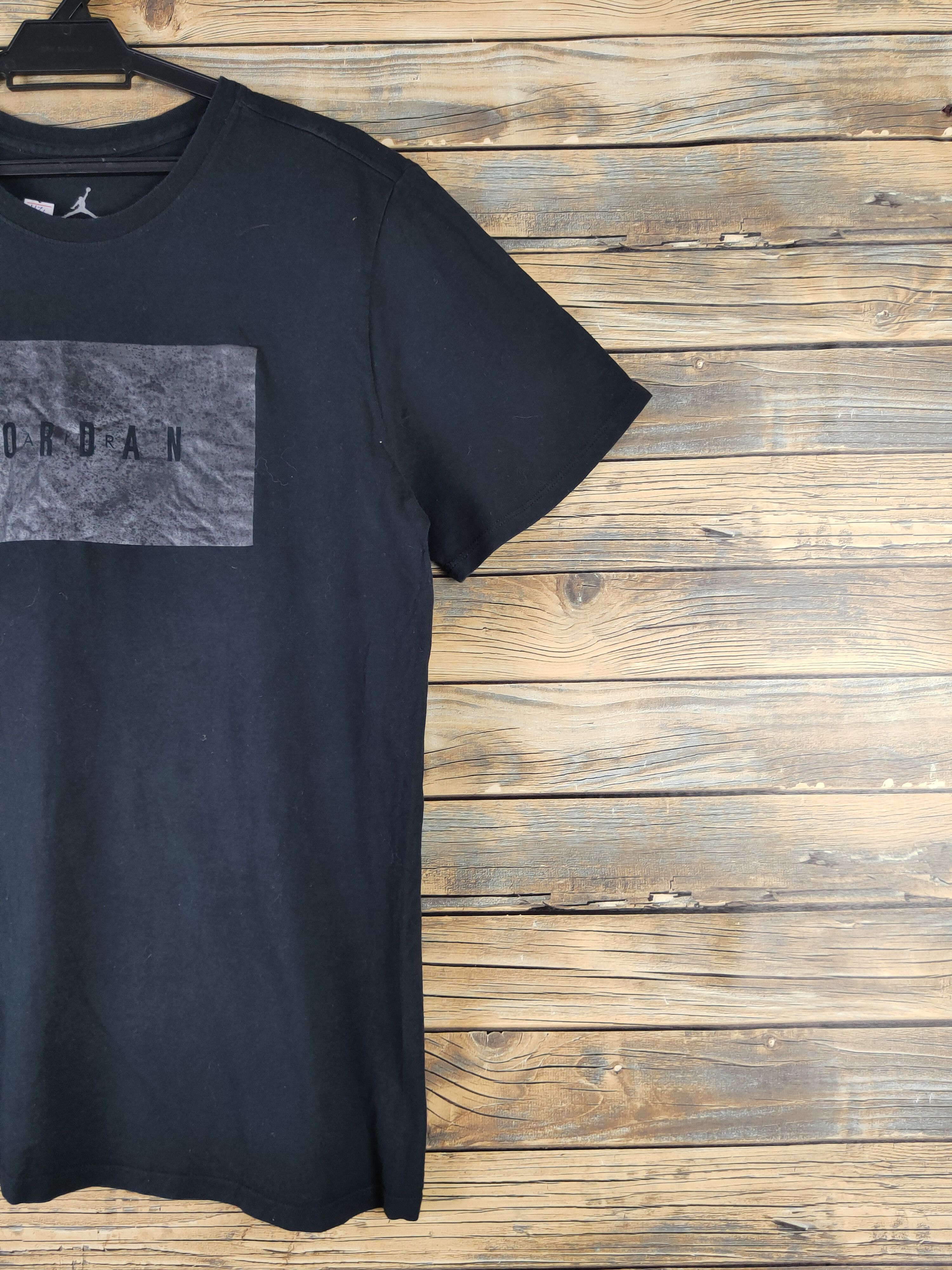 Japanese Brand DL Air Jordan Black Short Sleeve T-shirt #1171 Size US L / EU 52-54 / 3 - 6 Thumbnail