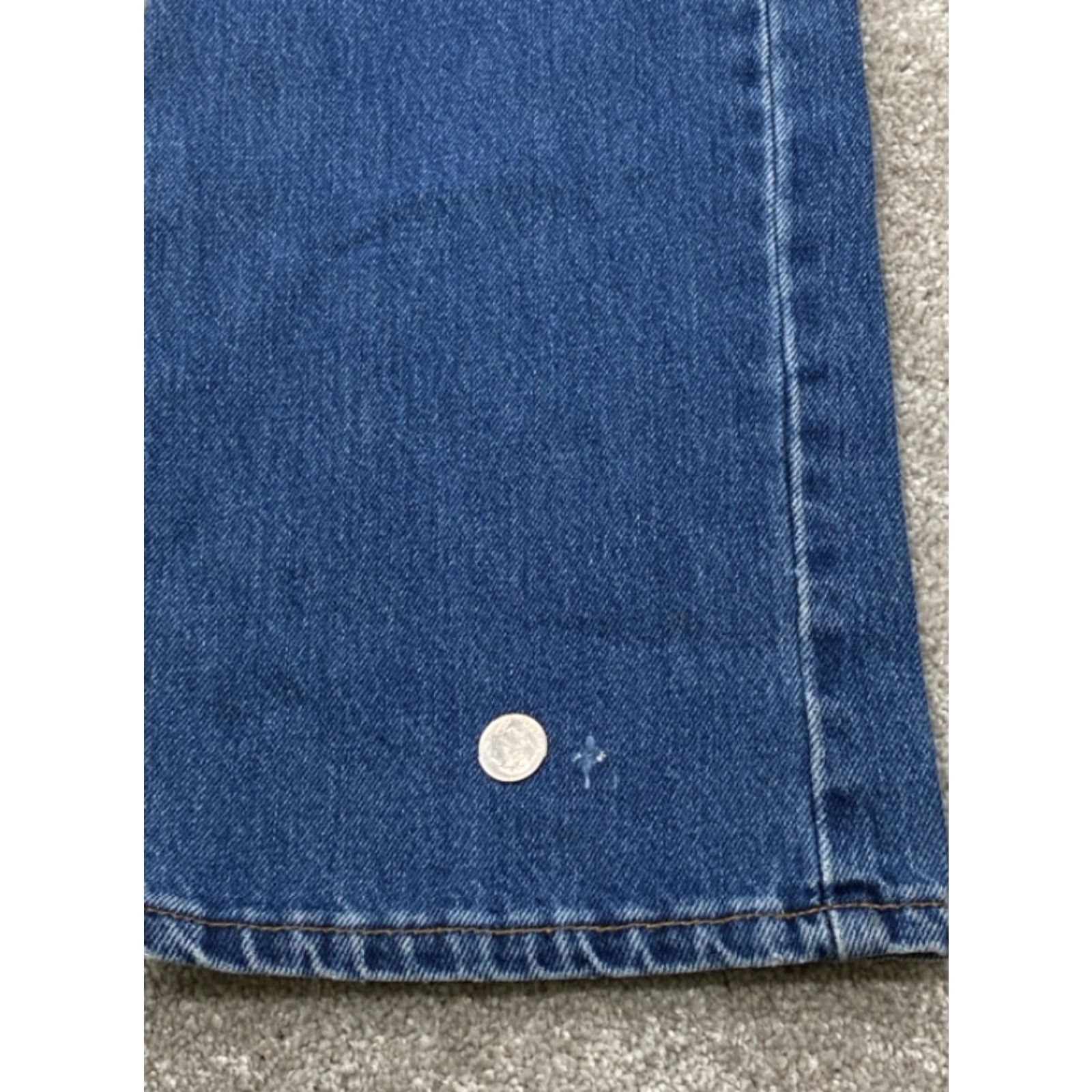 Levi's VTG Levi's 505 Jeans Men's 32x30 Blue Denim Regular Straight Distressed USA Jeans Mens 32 Blue Distressed 505 Straight Levi's 500 Series Size US 32 / EU 48 - 3 Thumbnail