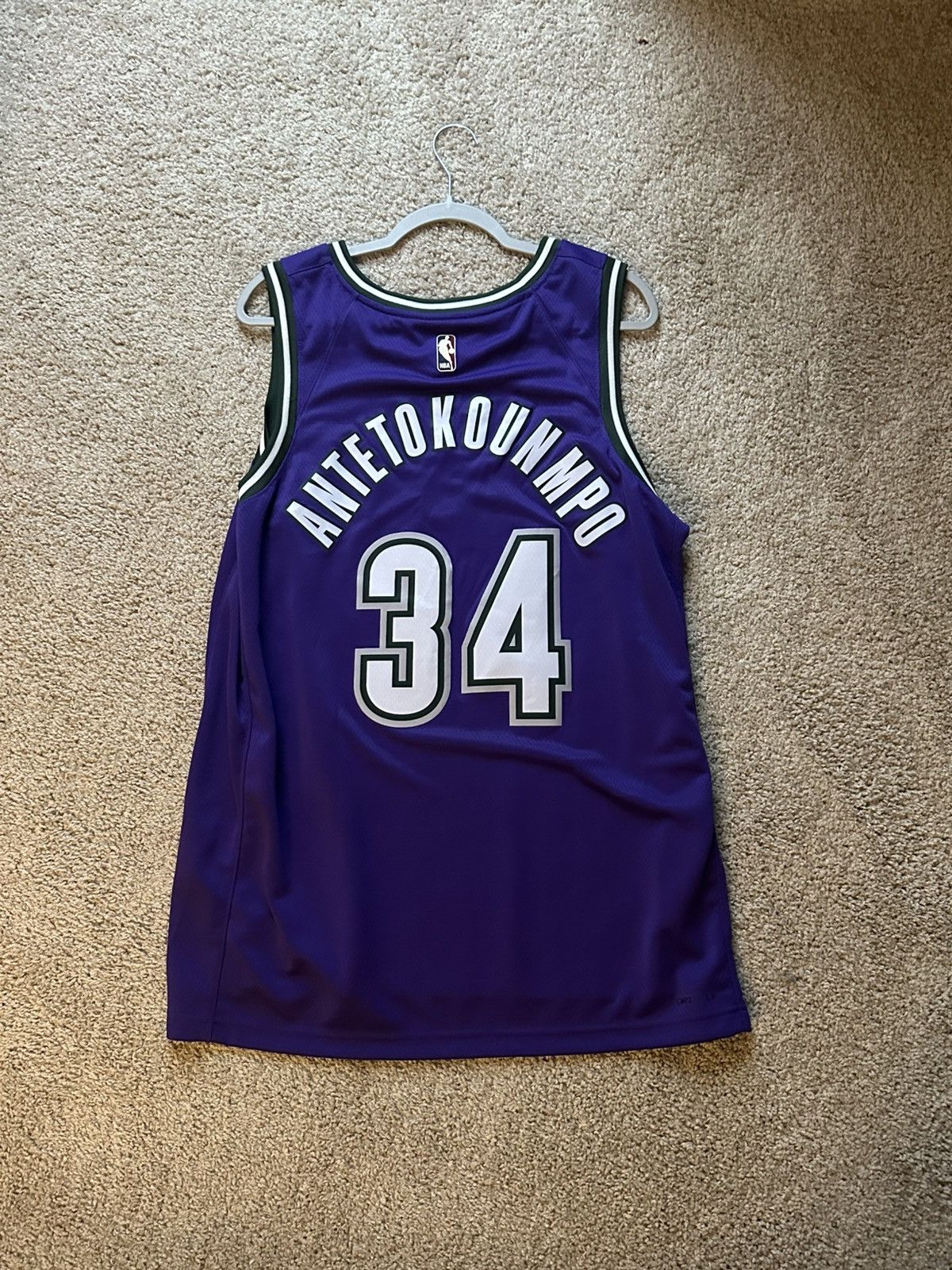 Nike Giannis Antetokounmpo Milwaukee Bucks Alternate Jersey Size US XL / EU 56 / 4 - 2 Thumbnail
