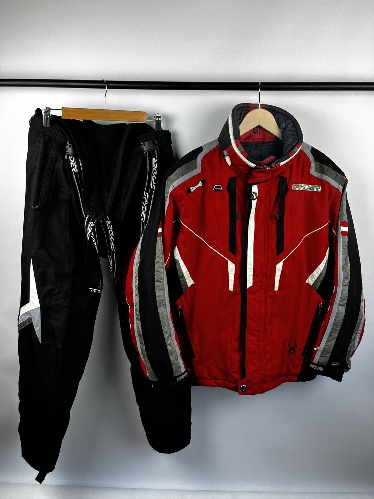 Spyder Spyder ski suit vintage 90s Size US L / EU 52-54 / 3 - 3 Thumbnail