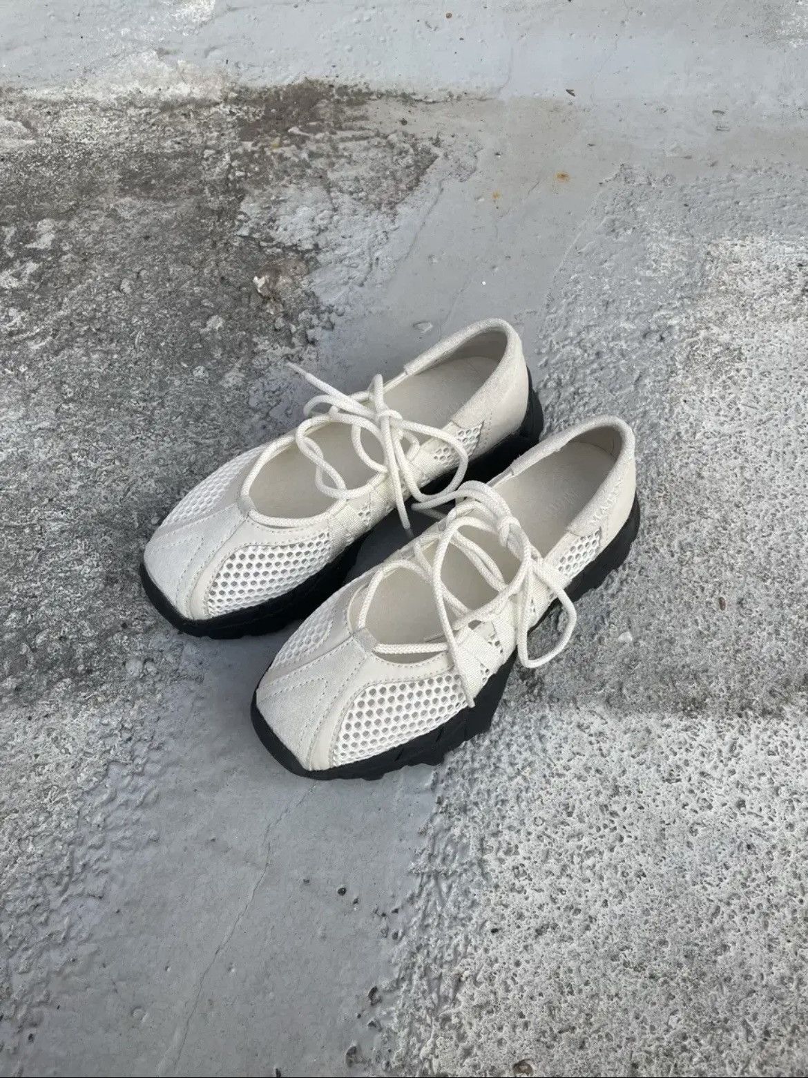 Matin Kim MATIN KIM MESH BALLET SNEAKERS IN IVORY Size US 7 / IT 37 - 1 Thumbnail