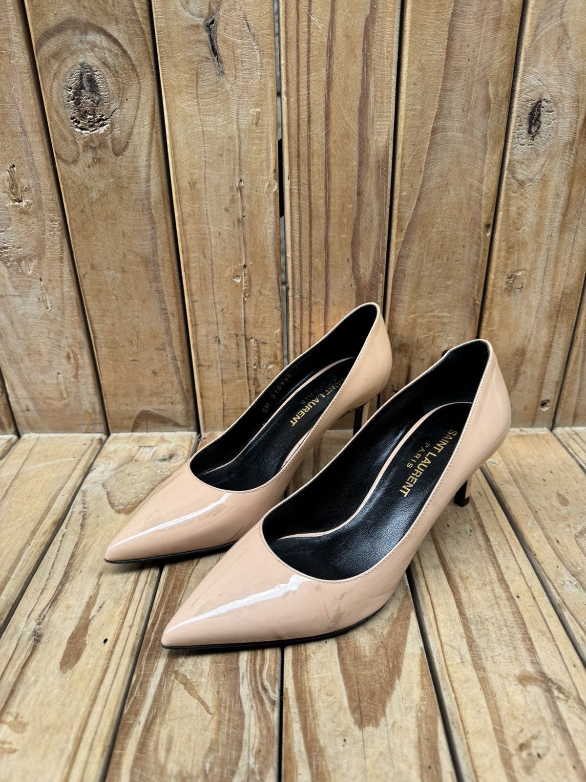 Saint Laurent Paris Saint laurent Paris HI Leather heels size EUR 35.5 US 5.5 Size US 5.5 / IT 35.5 - 21 Thumbnail