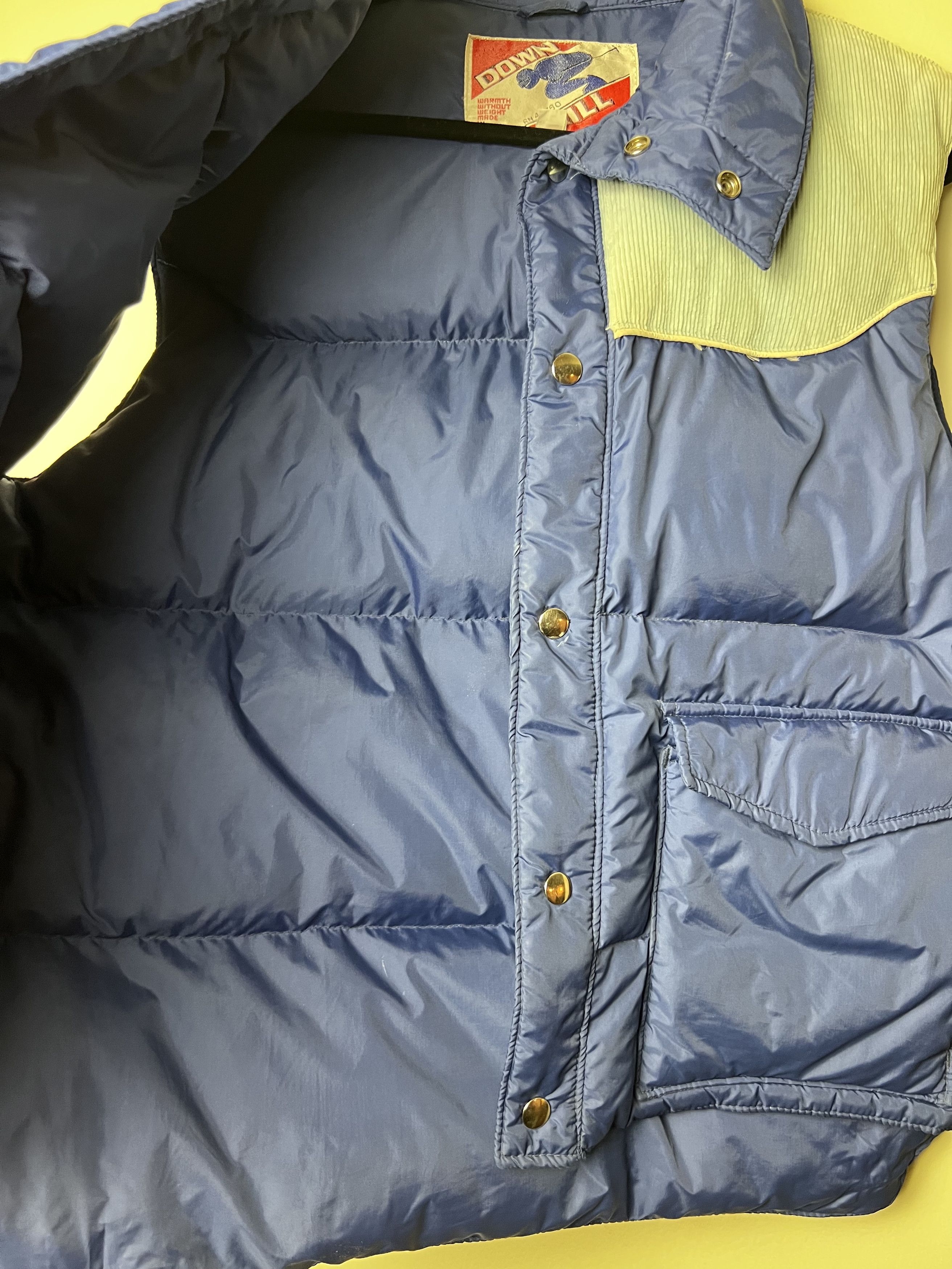 Vintage Vintage 1980's Down Hill Blue Corduroy Western Puffer Vest Size US L / EU 52-54 / 3 - 13 Thumbnail