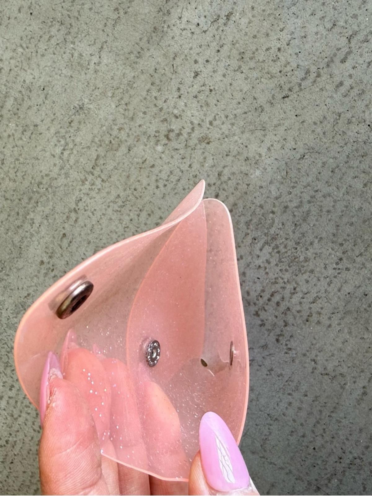 Urban Outfitters Pink Glitter Triangle Coin Pouch / Mini Snap Storage Case Size ONE SIZE - 6 Thumbnail