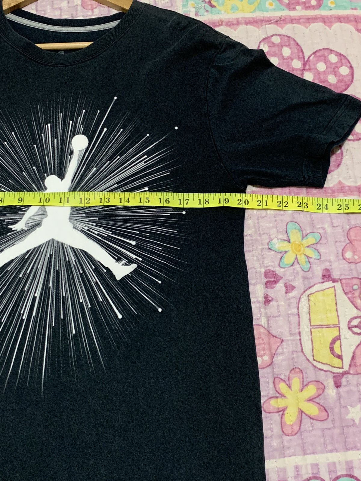 Jordan Brand × Nike × Vintage Vintage Air Jordan tee t-shirt Nike L Size US L / EU 52-54 / 3 - 9 Thumbnail