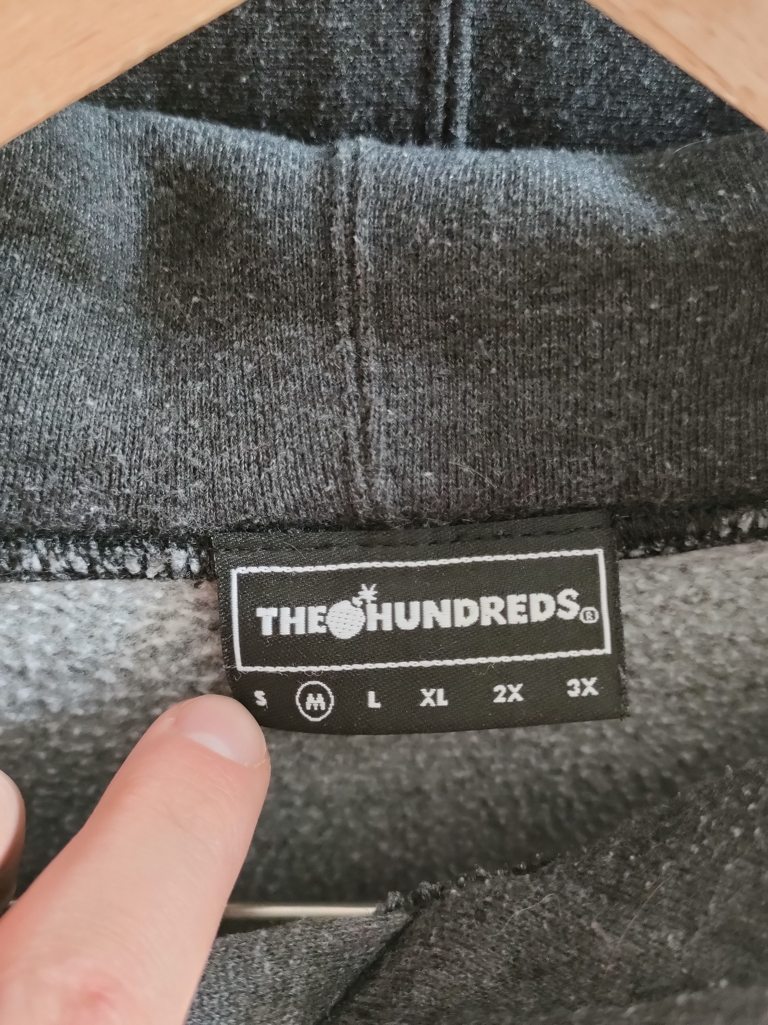 The Hundreds 💣 The Hundreds Skateboards Boxy Hoodie Vintage Surf style Size US M / EU 48-50 / 2 - 4 Thumbnail