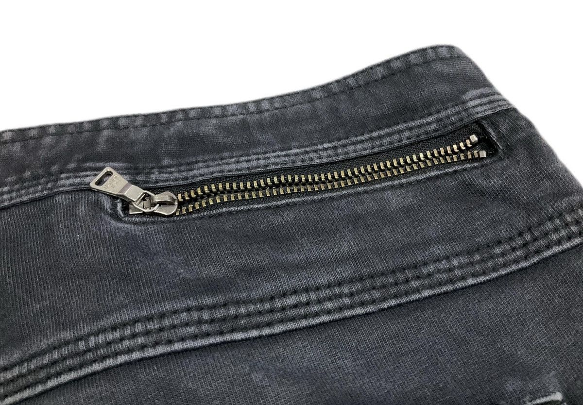 If Six Was Nine × Japanese Brand × Neil Barrett 🔥Archived Neil Barret Black Waxed Denim Zipper Size US 34 / EU 50 - 10 Thumbnail