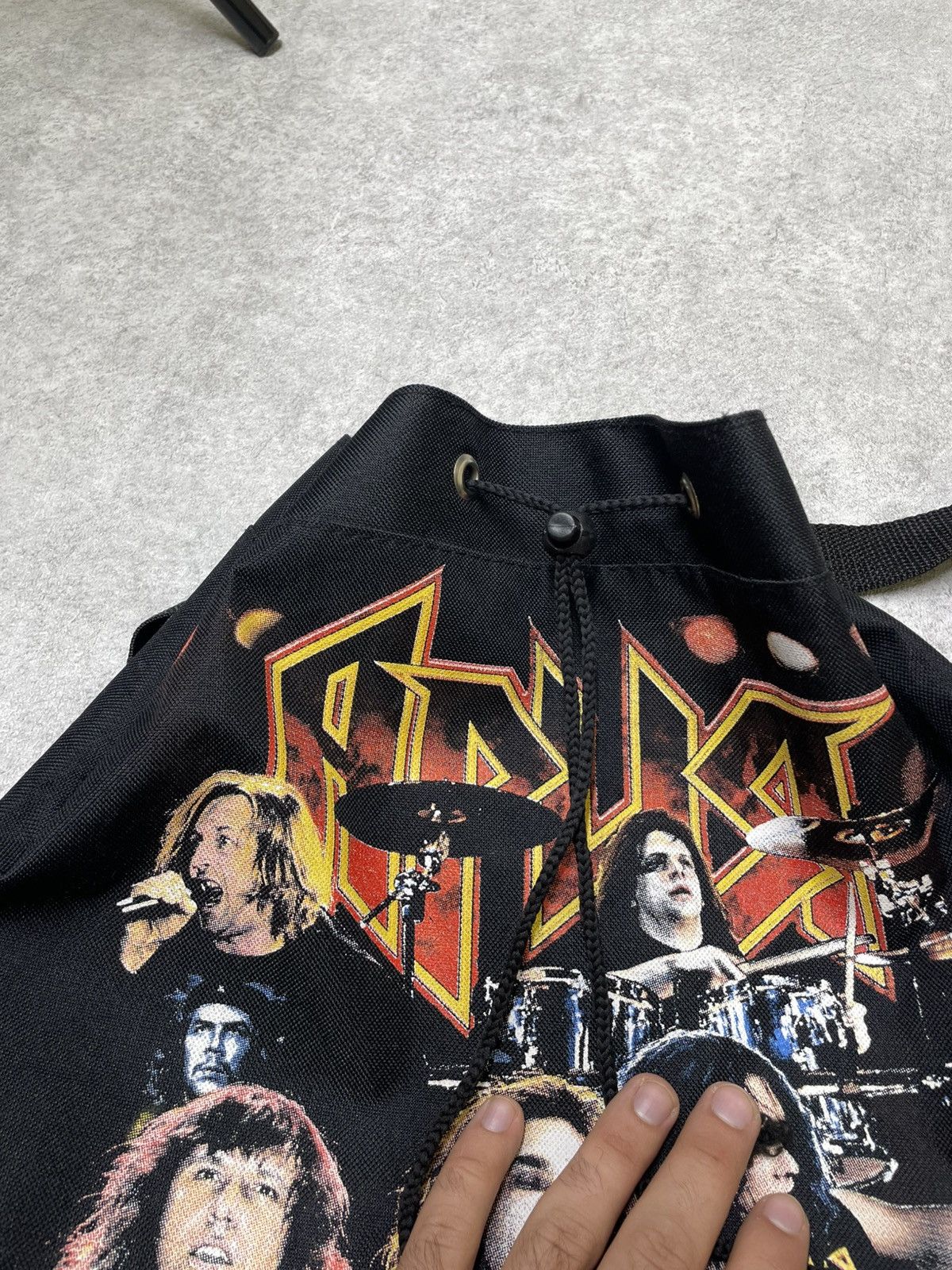 Band Tees Vintage Band Merch Drawstring Bag. Iconic Print. Size ONE SIZE - 4 Thumbnail