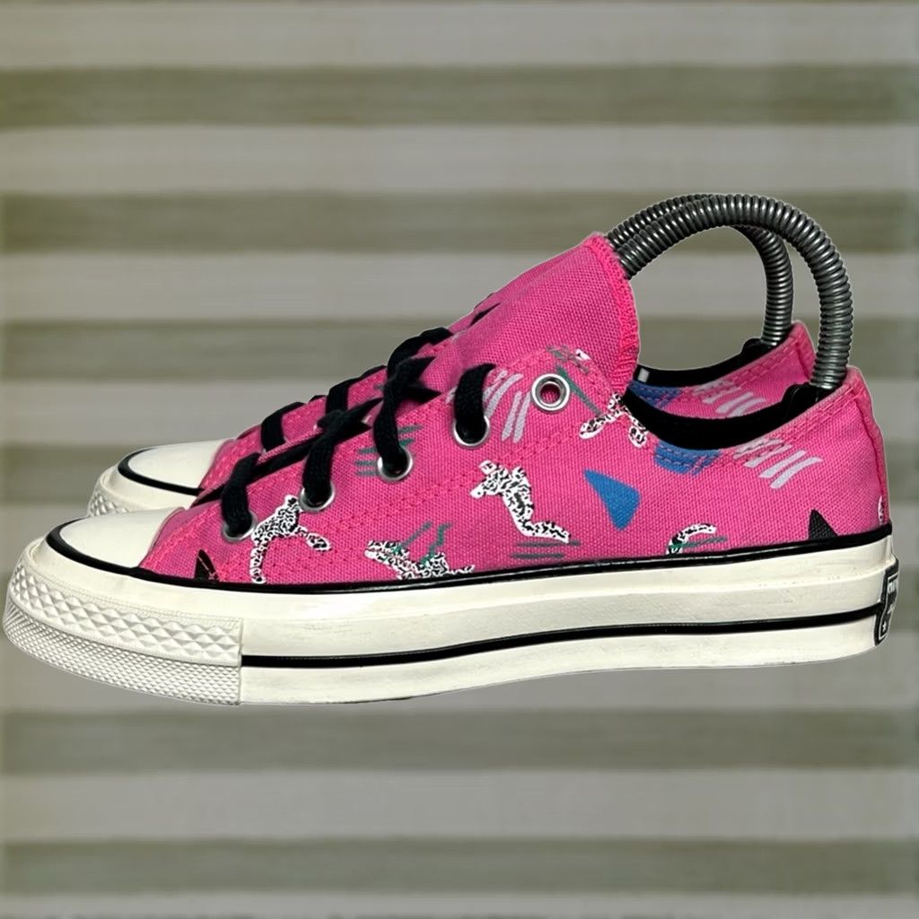 Converse Converse Chuck 70 OX Hyper Pink New Mens 4 Womens 6 170925C Size US 6 / IT 36 - 1 Thumbnail