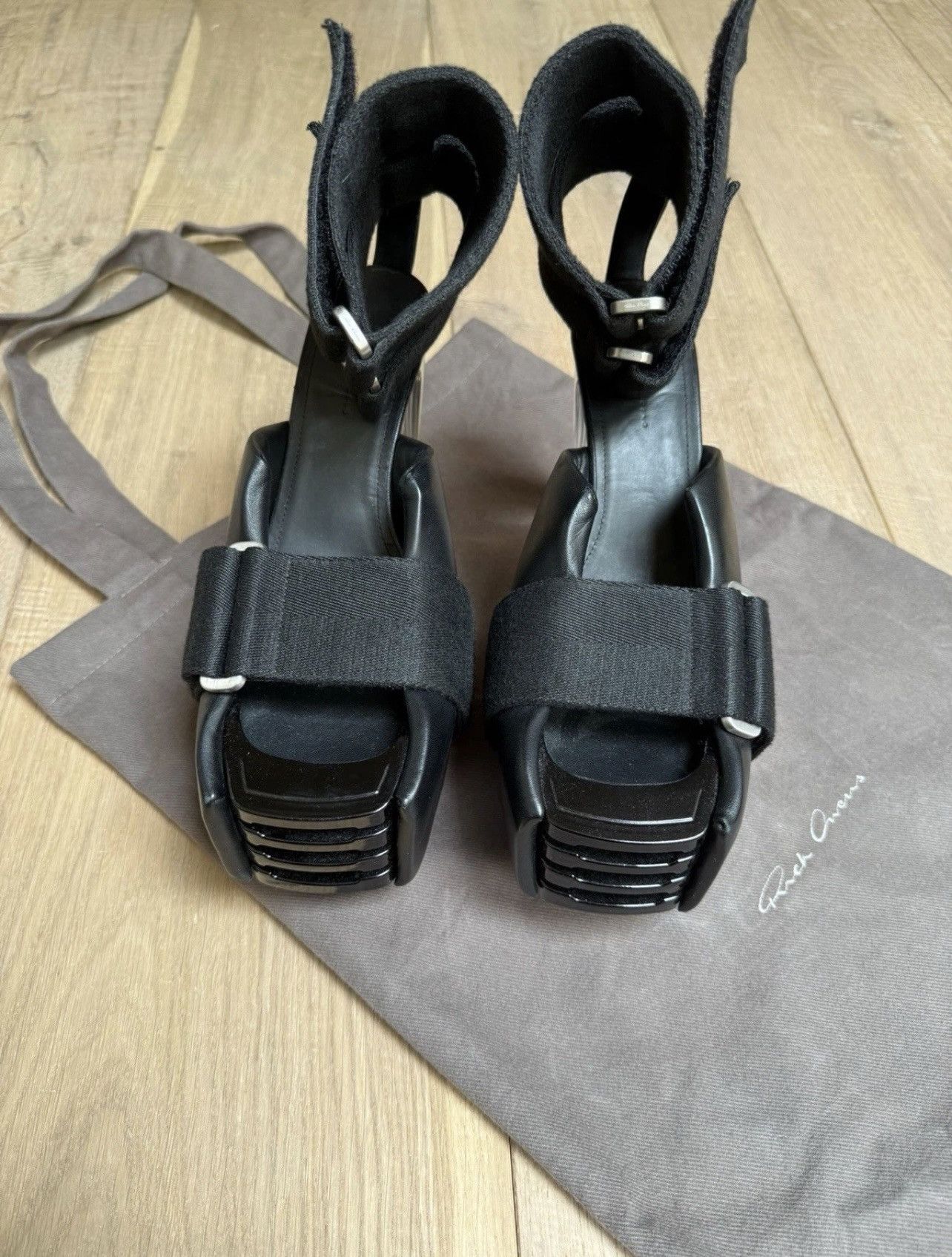 Rick Owens Rick Owens Kiss Sandals 37 RO01D2838LLP 90 Black BNWOB US 5 Size US 6 / IT 36 - 2 Thumbnail