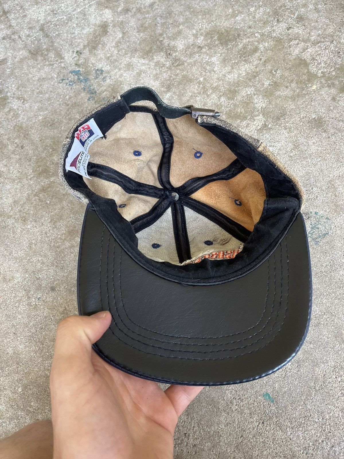 Genuine Leather × NFL NFL Denver Broncos Leather SnapBack Size ONE SIZE - 5 Thumbnail