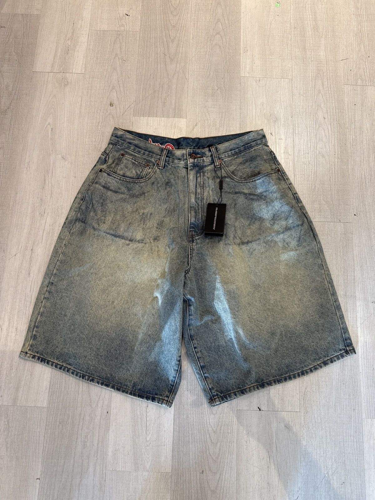 The GV Gallery GVGallery Raspberry Hills Dirty Jean Shorts Size US 32 / EU 48 - 1 Thumbnail