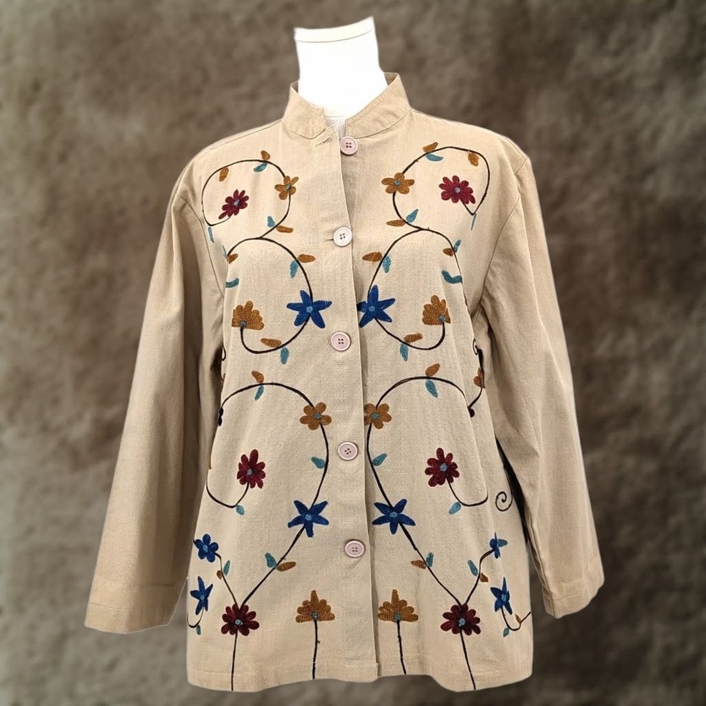 Tudor Tudor Court by Haband Blouse Embroidered Button Front Jacket 100% Cotton Beige M Womens Size M / US 6-8 / IT 42-44 - 1 Thumbnail