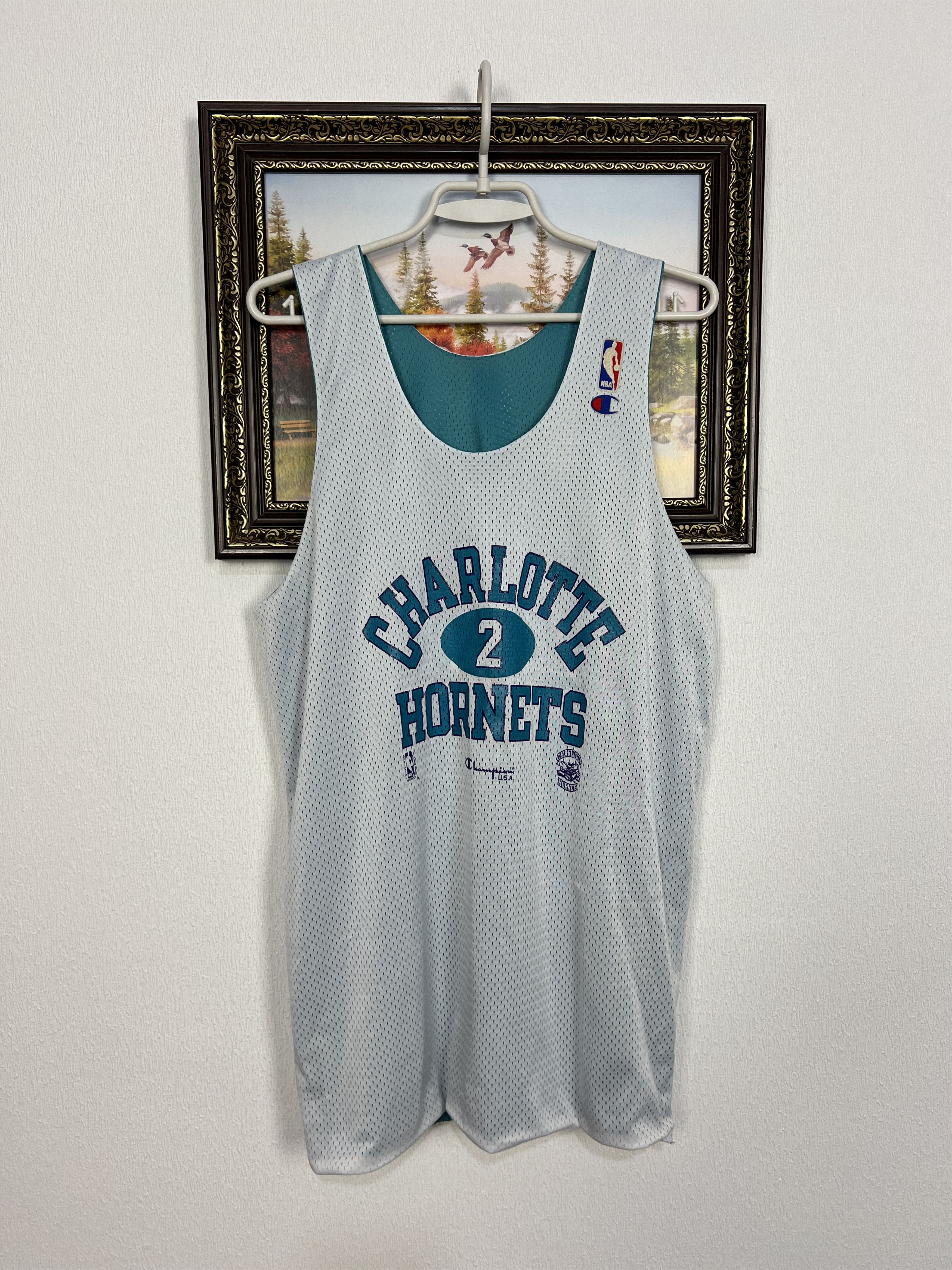 Champion Vintage Charlotte Hornets NBA Double Sided Jersey Warm Up Size US L / EU 52-54 / 3 - 8 Thumbnail