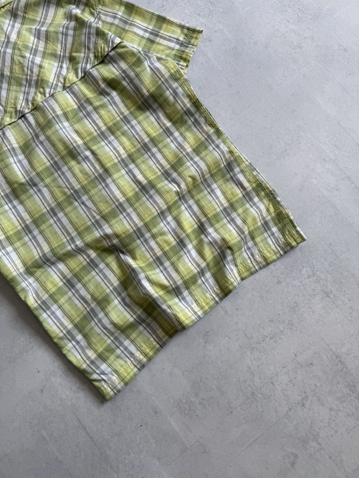 Fjallraven Fjällräven Short Sleeve Men’s Lightweight Outdoor Shirt Size US L / EU 52-54 / 3 - 12 Thumbnail