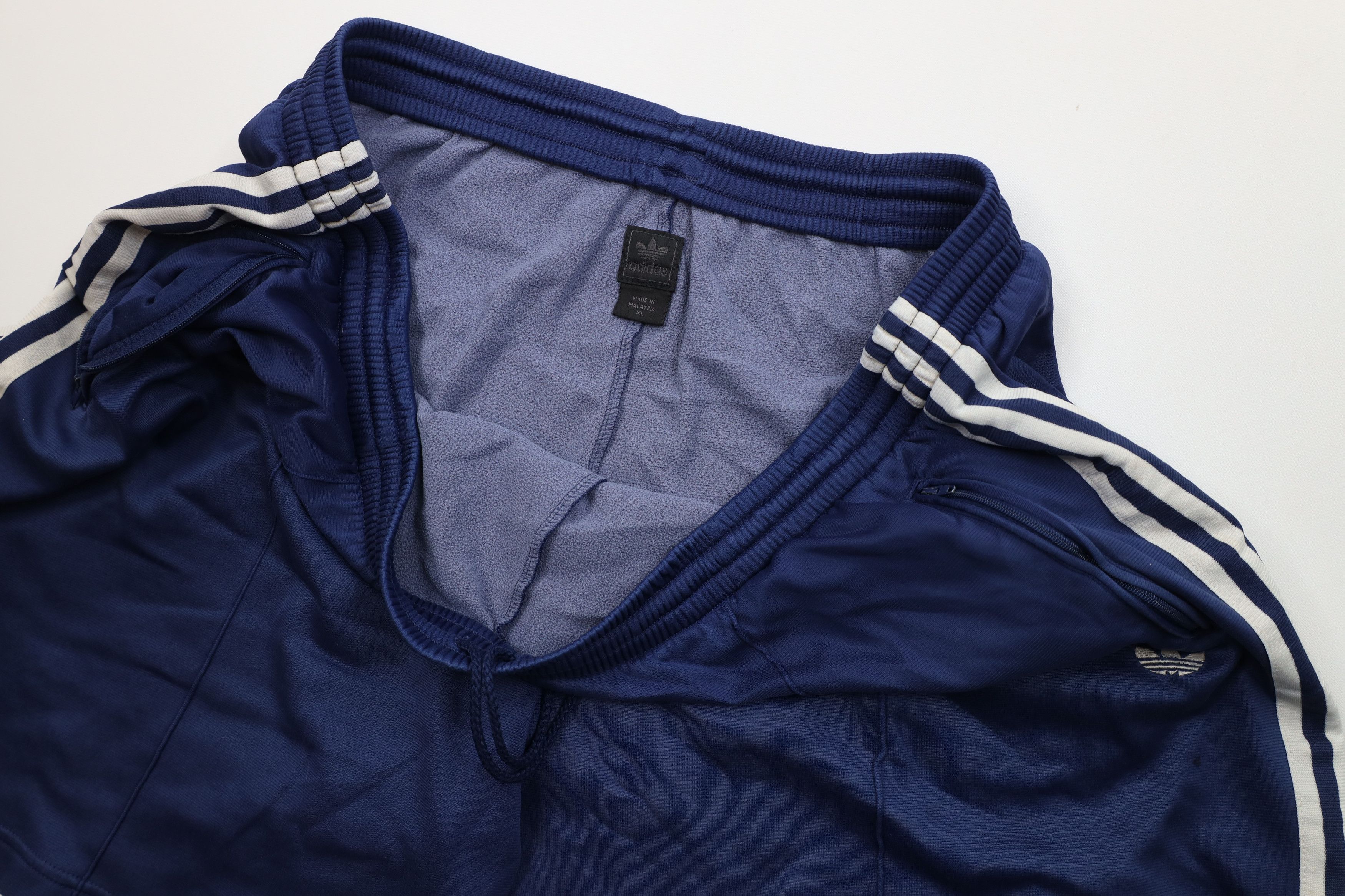 Adidas Vintage Adidas Trefoil Logo Striped Above Knee Shorts Blue Size US 36 / EU 52 - 8 Thumbnail