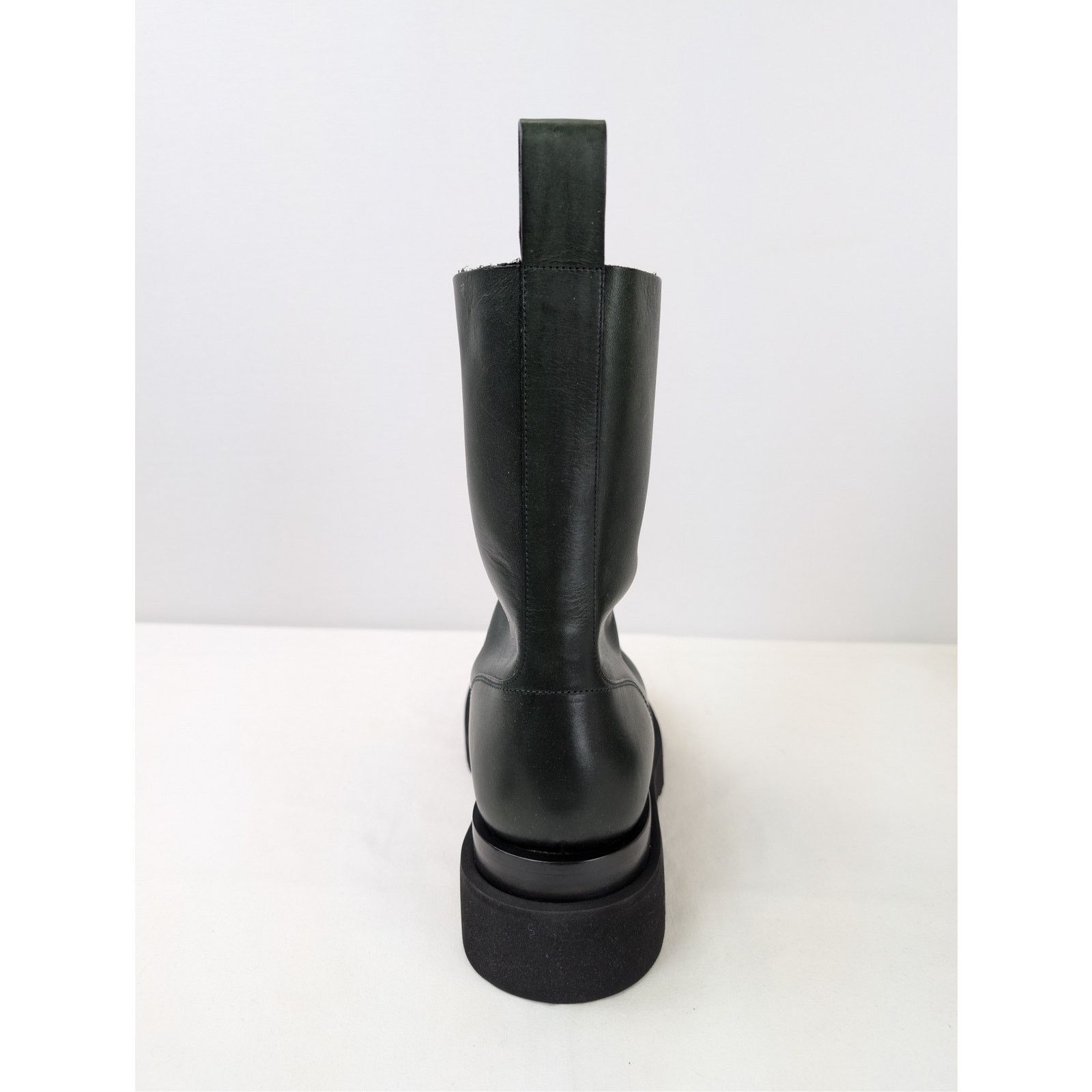 Bottega Veneta o1rshd1 Military Calf Lug Boots in Bottle Green Size US 11 / EU 44 - 12 Thumbnail