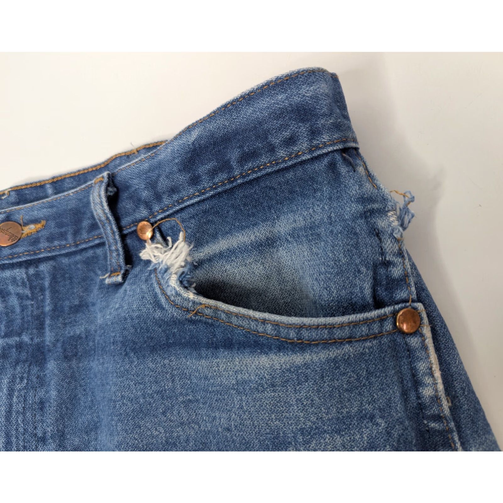 Wrangler Vintage Wrangler Jeans Men's 36x34 Cowboy Cut Bootcut 13MWZ Original Distressed Denim Blue 5-Pocket Western USA Cowboy Mens Jeans Size US 36 / EU 52 - 6 Thumbnail