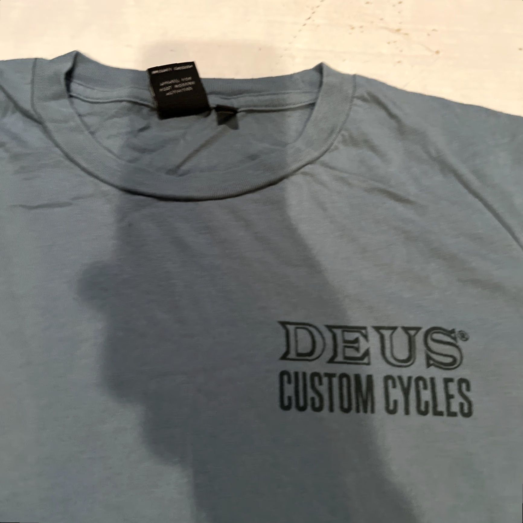 Deus Ex Machina VINTAGE Deus ex Machina LA Shirt T-Shirt Men L Green Crew Neck Short Sleeve Regular Logo Surfer Biker Limited Edition All Seasons Size US L / EU 52-54 / 3 - 3 Thumbnail