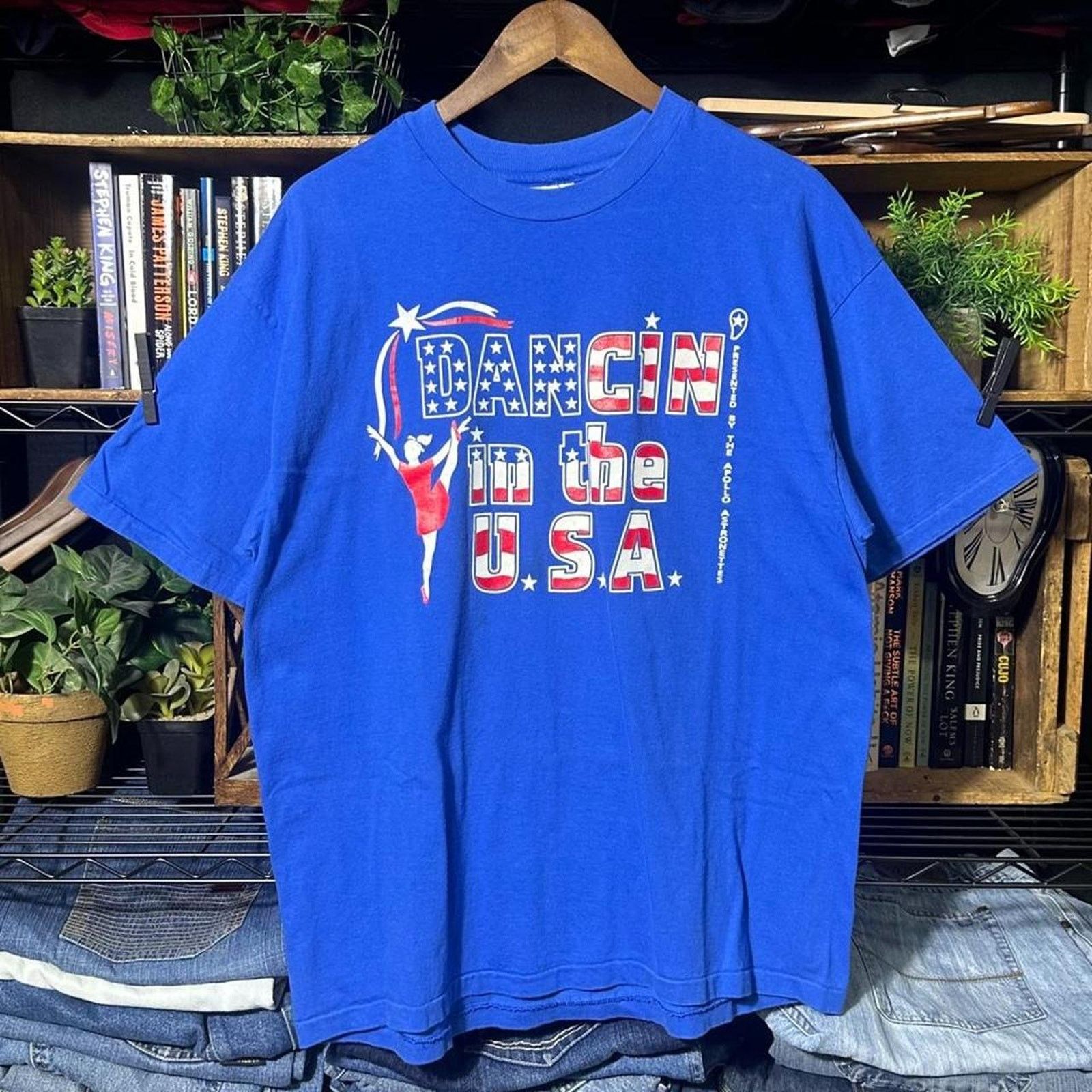 Hanes Vintage 90s Single Stitch Dancin’ In The USA Tee Blue Shirt Size US XL / EU 56 / 4 - 1 Thumbnail