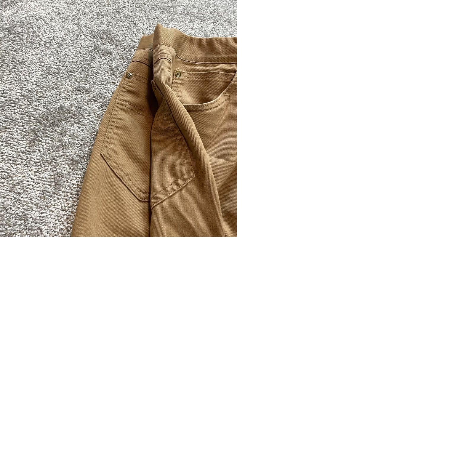 Vintage VINTAGE SansABelt Chino Shorts Mens 36 Brown 7 Inch Pleated Pocket Short 7in Regular Rise Home? Size US 36 / EU 52 - 9 Thumbnail