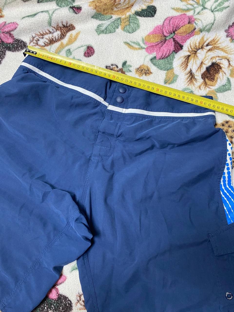 Nike Vintage blue Shorts big logo NIKE crazy Y2K streetwear Size US 32 / EU 48 - 6 Thumbnail