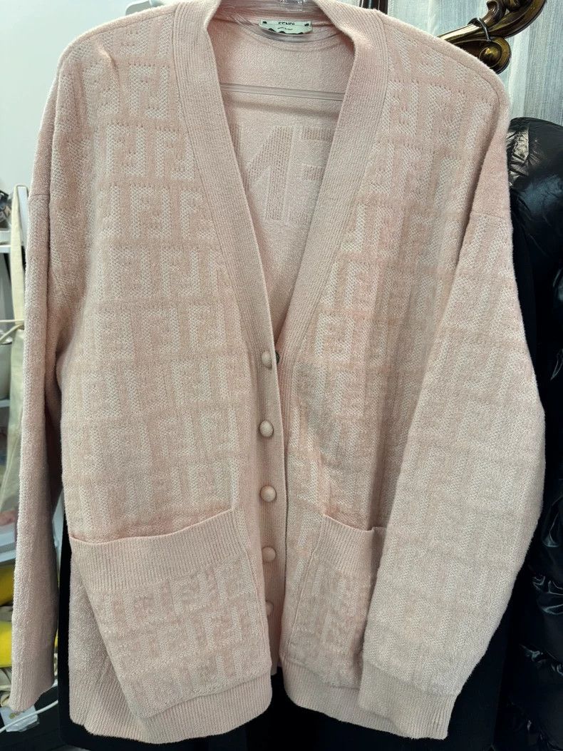 Fendi Fendi Darkly engraved pink cardigan Size US XXS / EU 40 - 1 Thumbnail