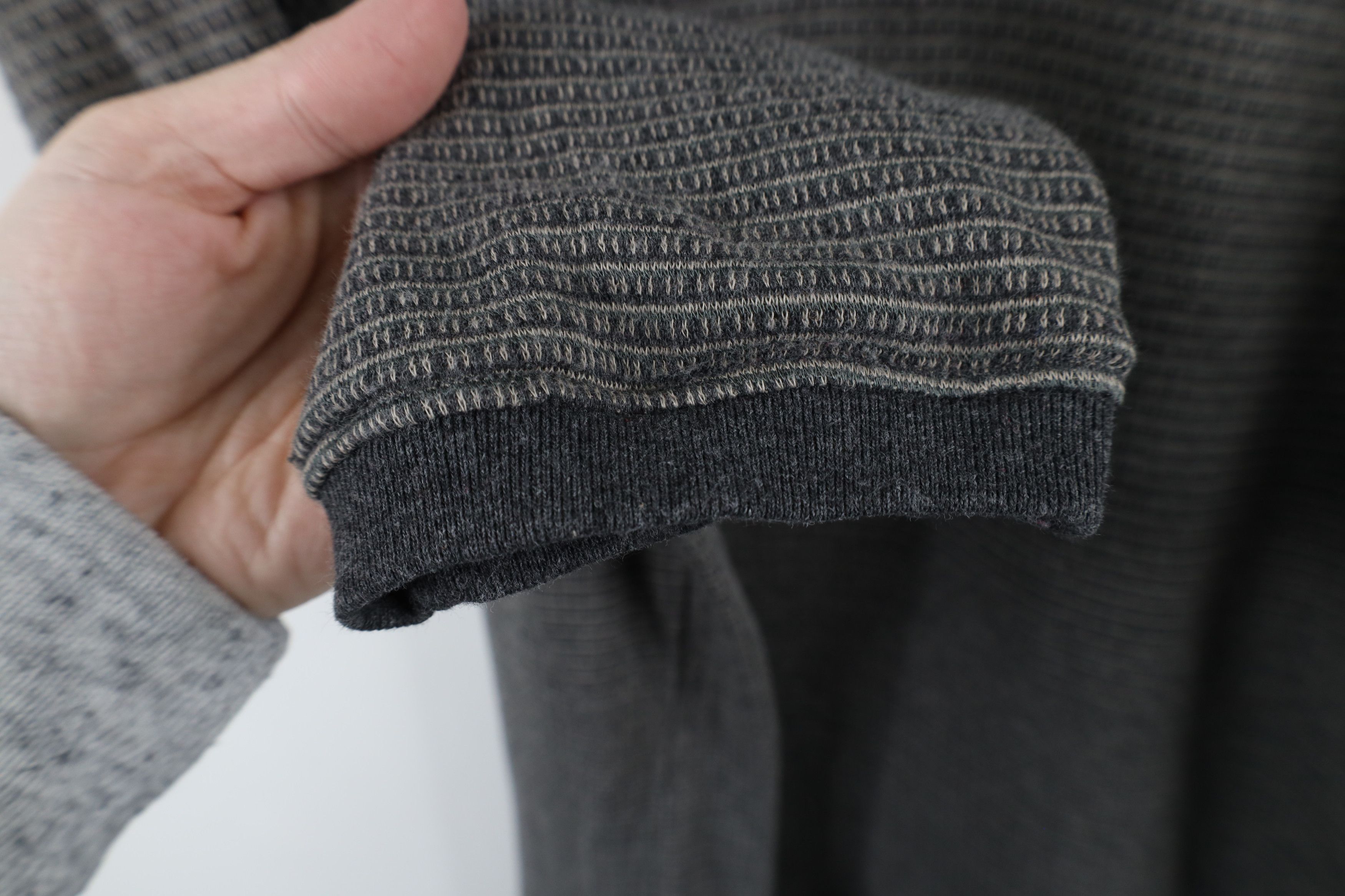 Vintage Vintage 90s Streetwear Geometric Knit Long Sleeve Polo Size US XL / EU 56 / 4 - 5 Thumbnail