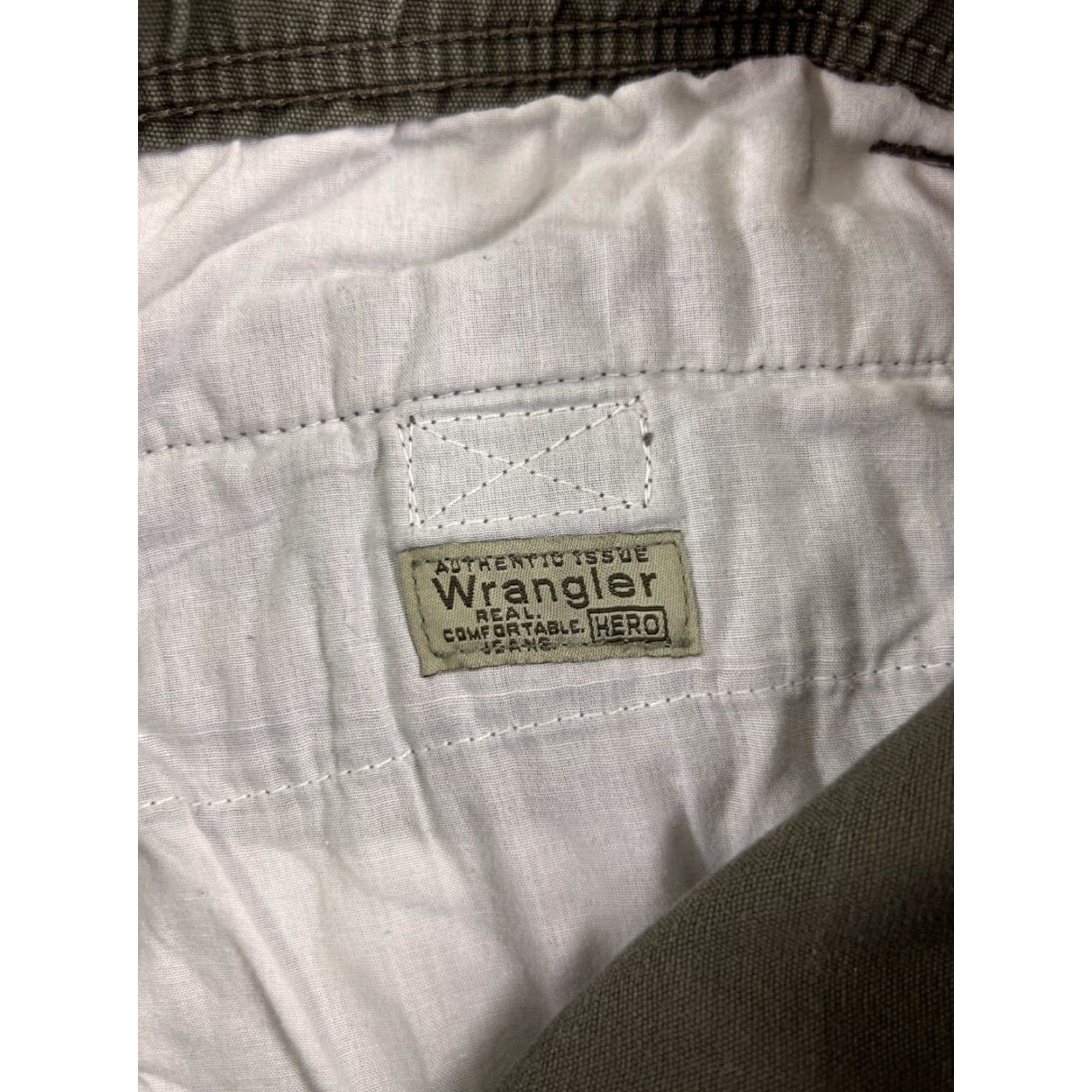 Wrangler Wrangler Shorts Mens 40 Green Cargo Belted Duck Fabric Durable Hike Fish Camp Size US 40 / EU 56 - 3 Thumbnail