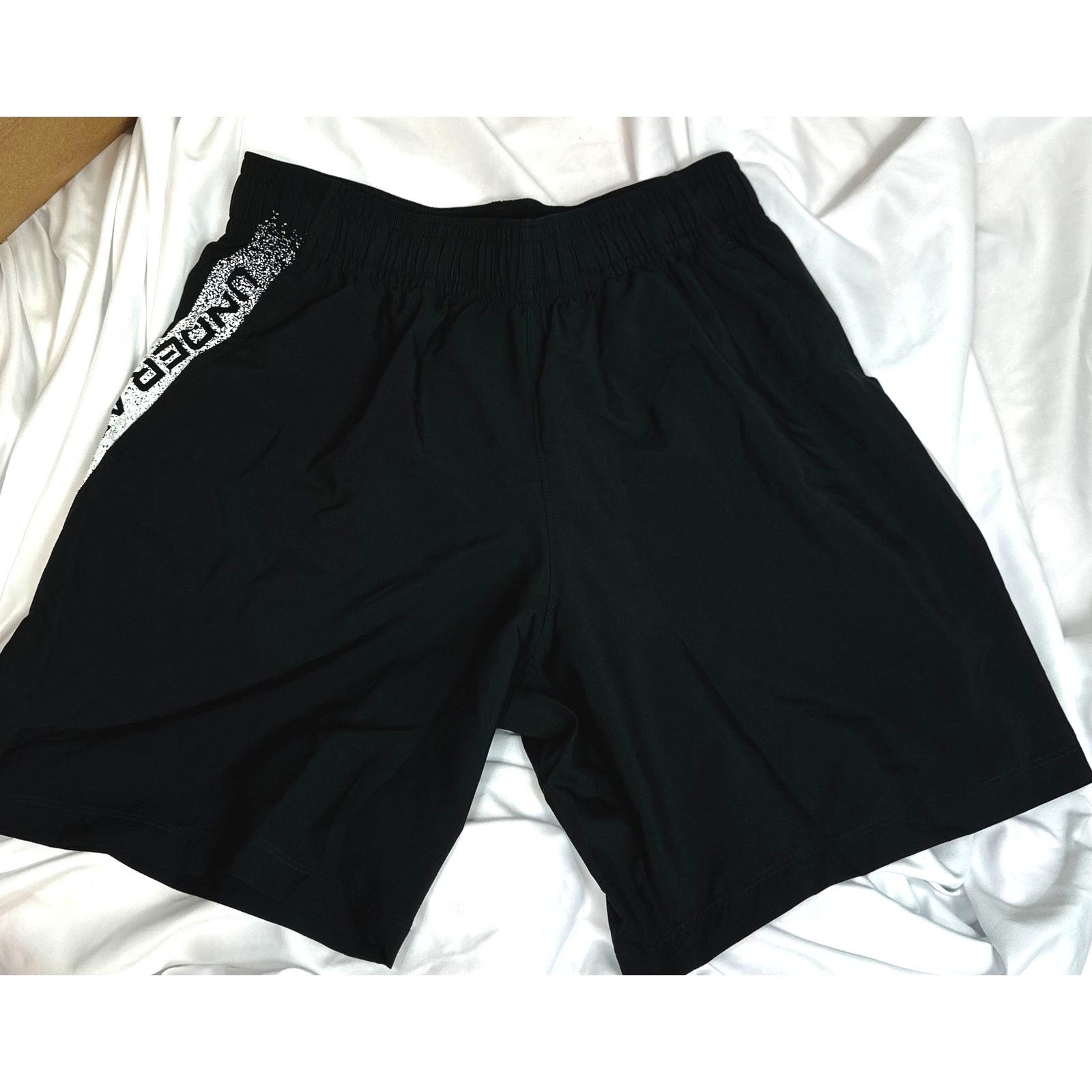 Under Armour Under Armour Men's Moisture Wicking Graphic Shorts Black M Size US 32 / EU 48 - 6 Thumbnail