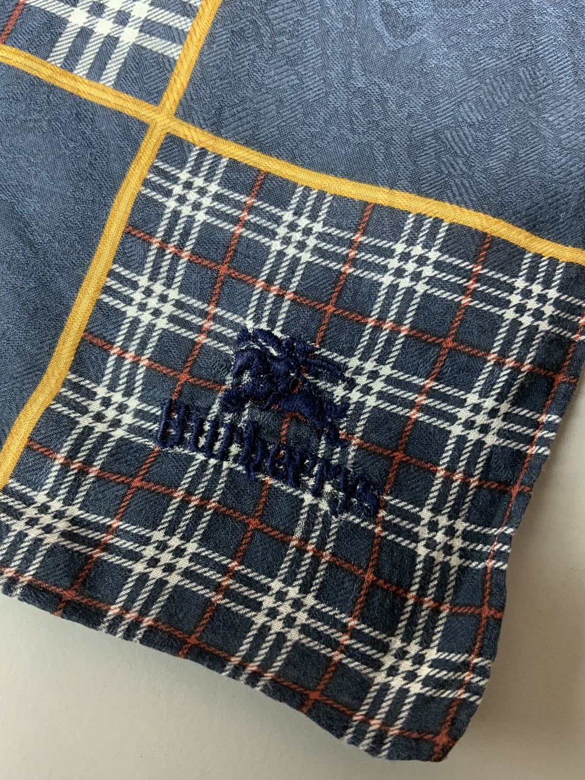 Burberry Burberry Spellout Bandana Handkerchief Size ONE SIZE - 12 Thumbnail