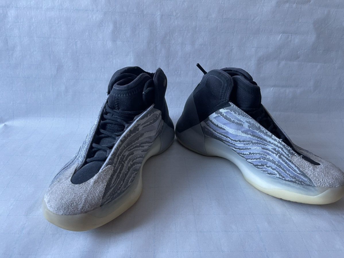 2020 Yeezy Quantum 'Quantum' - benaras.co