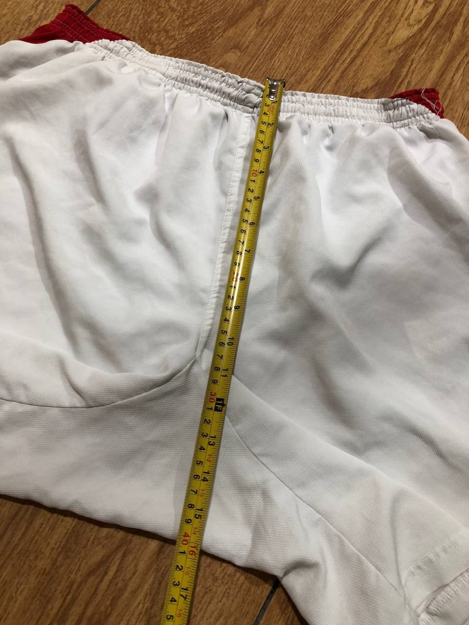 Umbro ENGLAND 2006 2008 AWAY FOOTBALL SOCCER SHORTS UMBRO Size US 38 / EU 54 - 9 Thumbnail