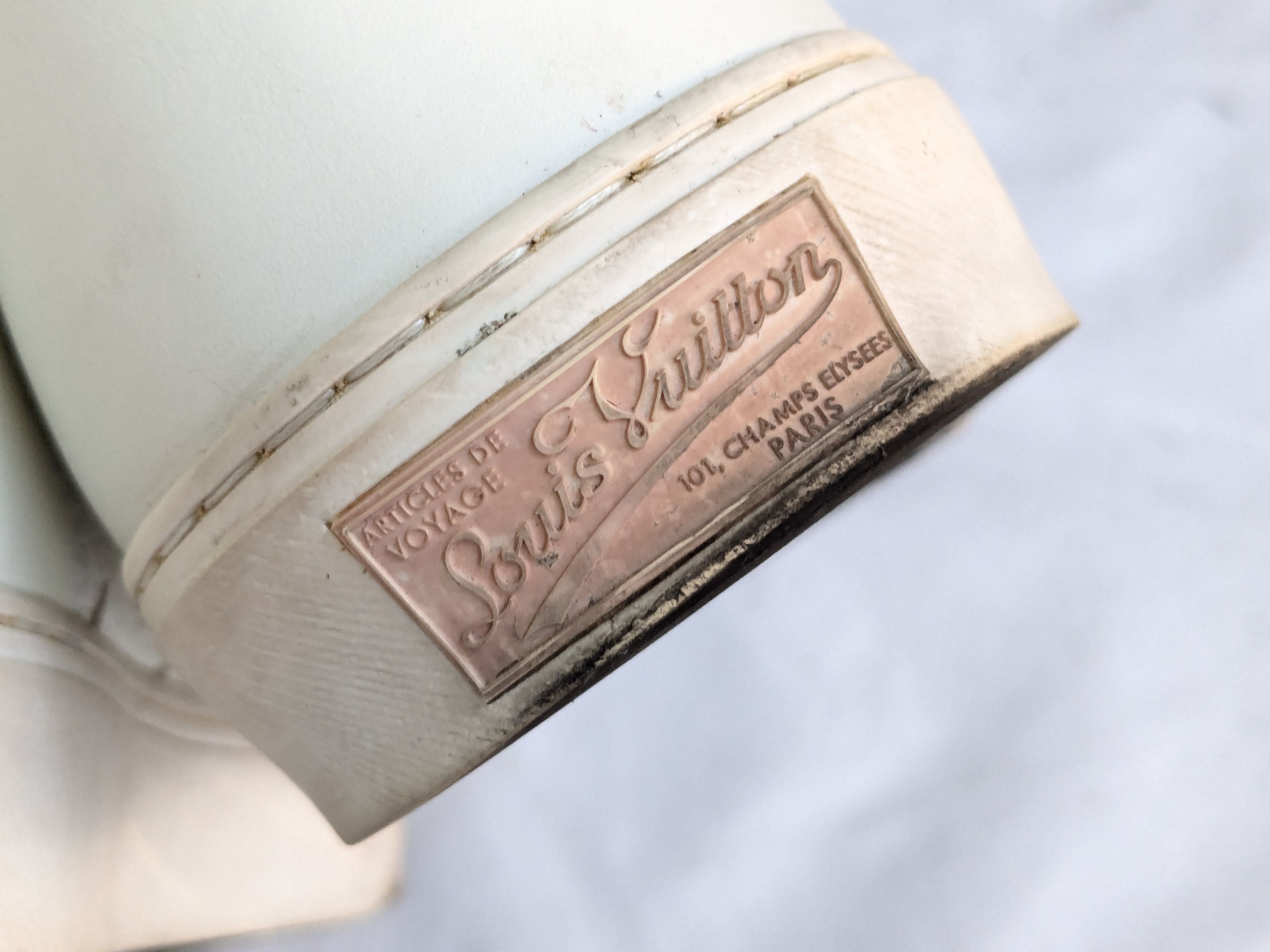 Louis Vuitton Louis Vuitton Sneakers White 10 Monogram Logo High Tops Size US 10 / EU 43 - 15 Thumbnail