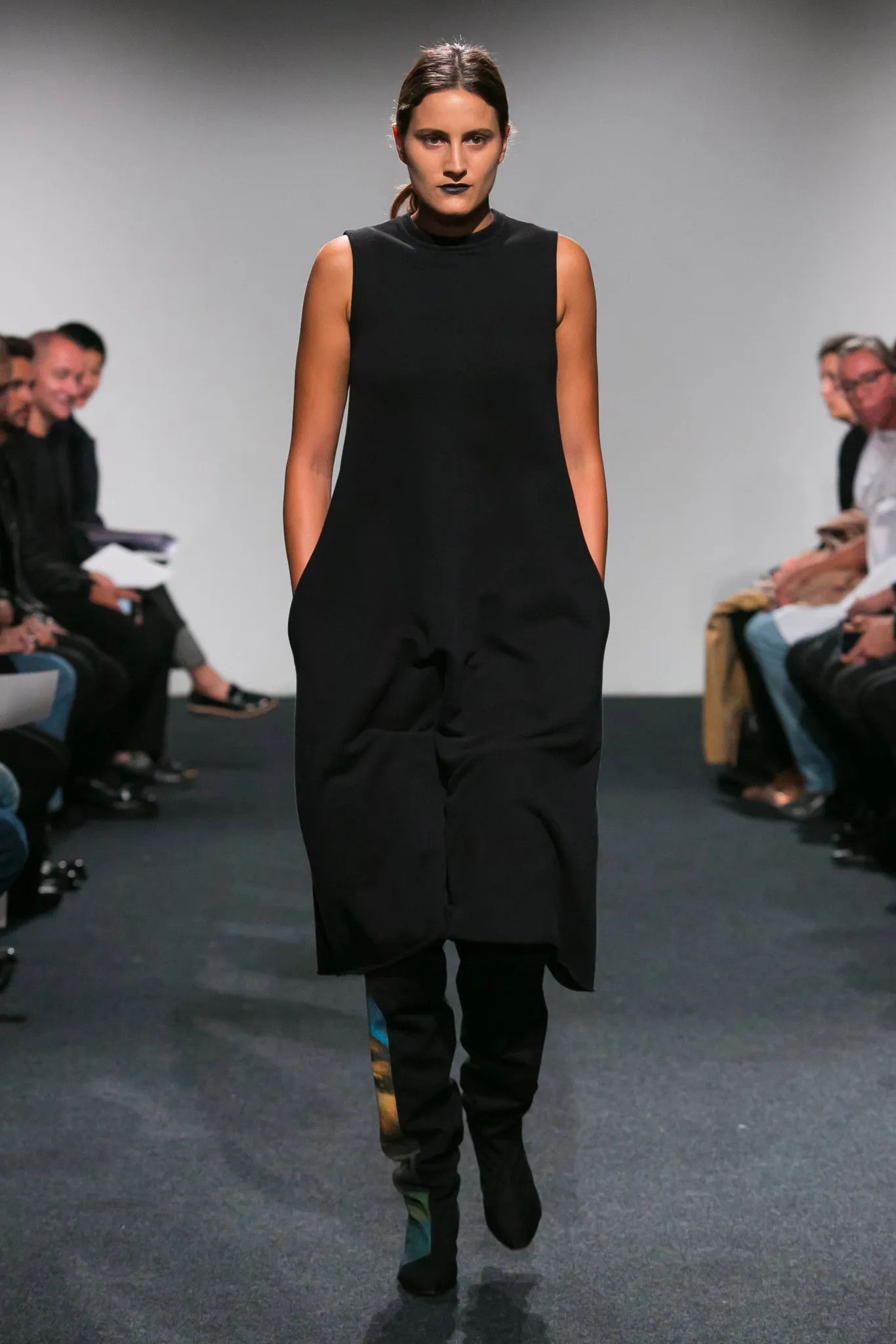 Vetements SS15 Runway Dress Size L / US 10 / IT 46 - 2 Thumbnail